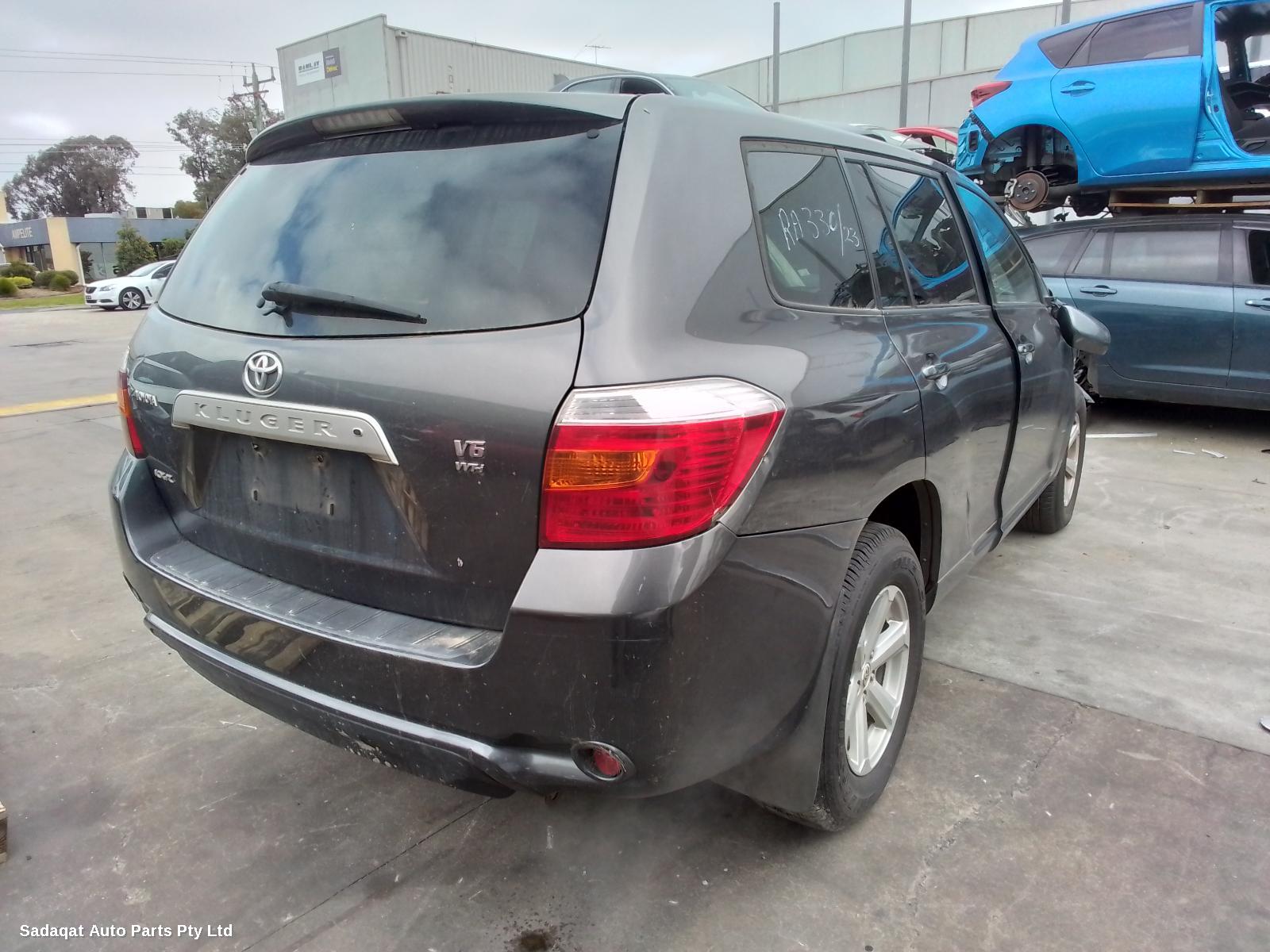 Toyota Kluger Sunvisor