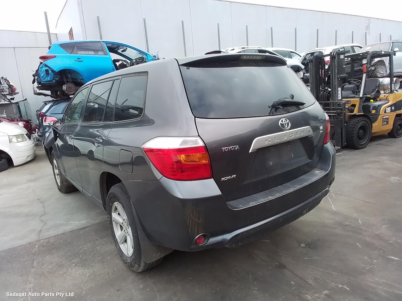 Toyota Kluger Sunvisor