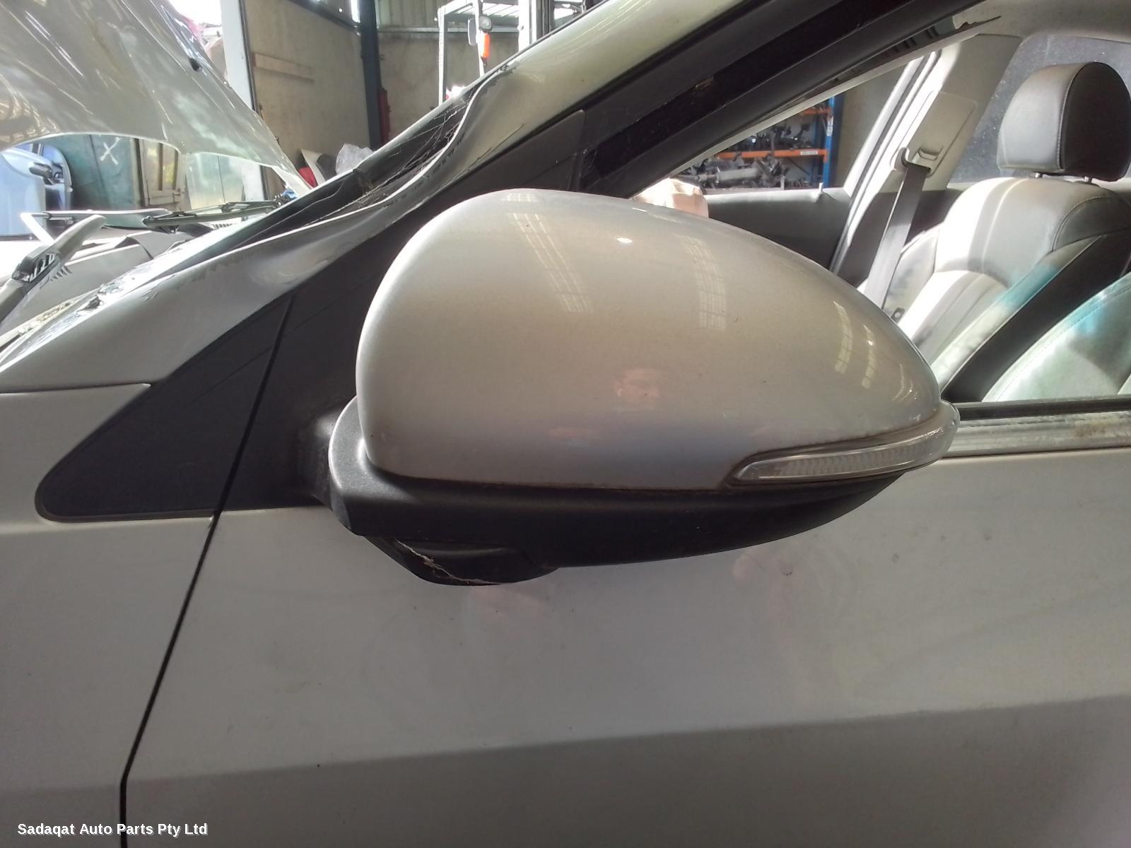 Holden Cruze Left Headlamp