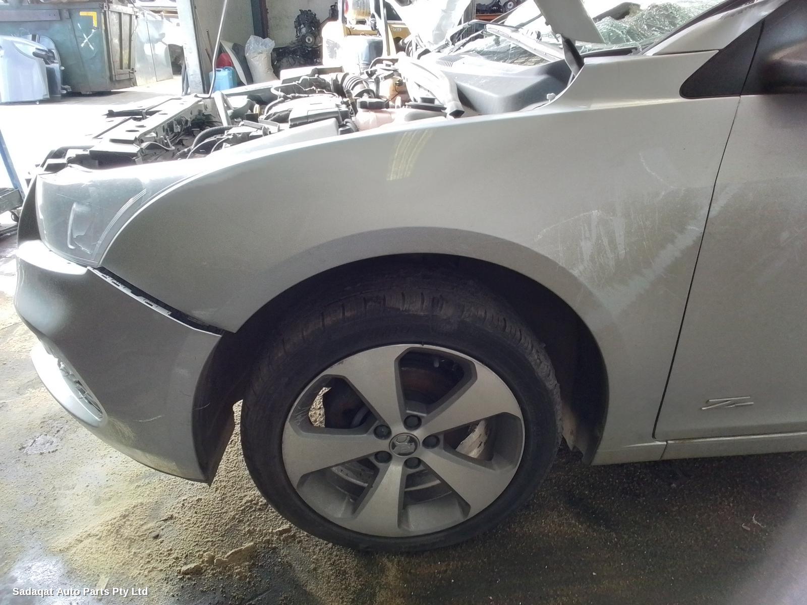 Holden Cruze Left Headlamp