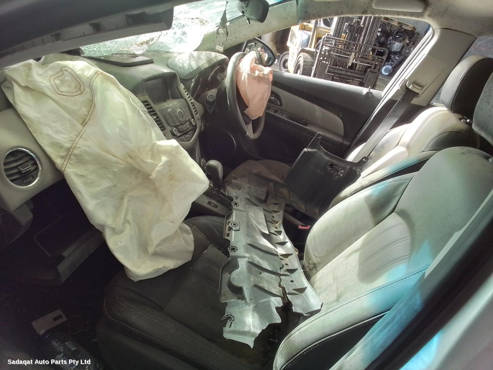 Holden Cruze Left Headlamp