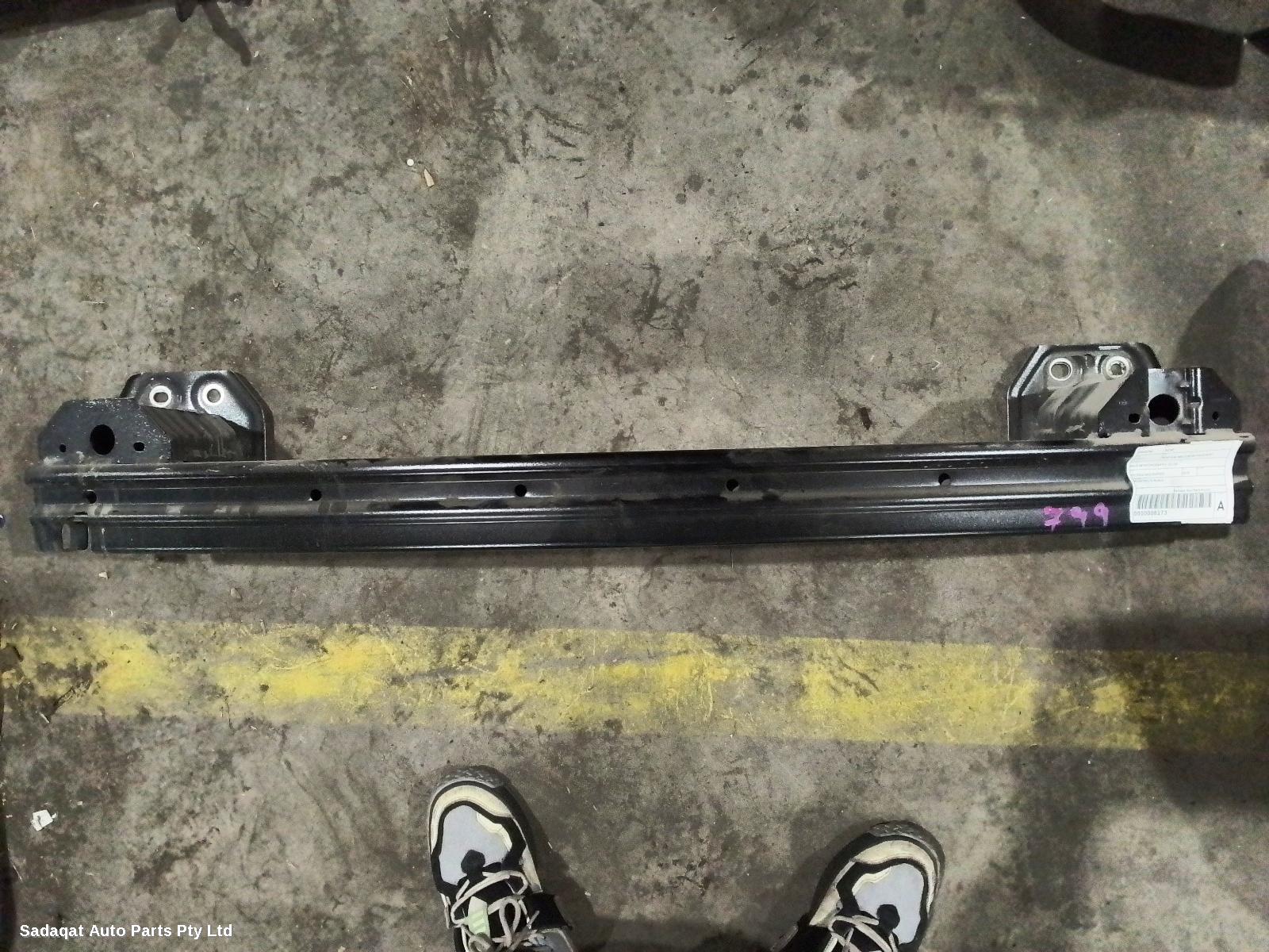 Volvo Xc40 R/bar Bracket/reinfo