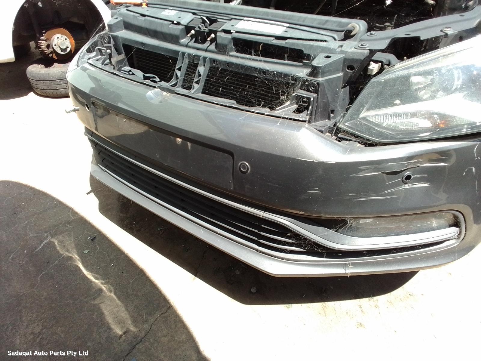 Volkswagen Polo Left Front Door