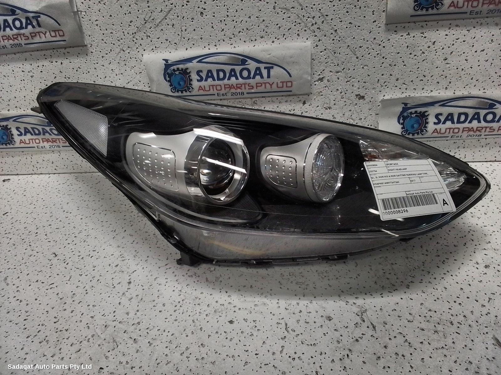 Kia Sportage Right Headlamp