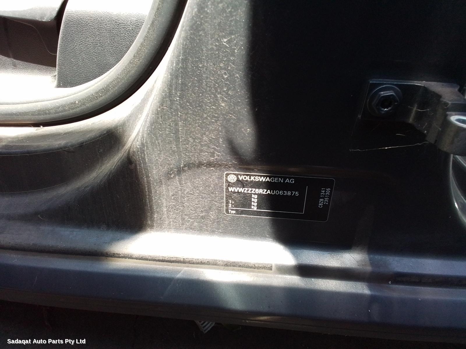 Volkswagen Polo Left Front Door