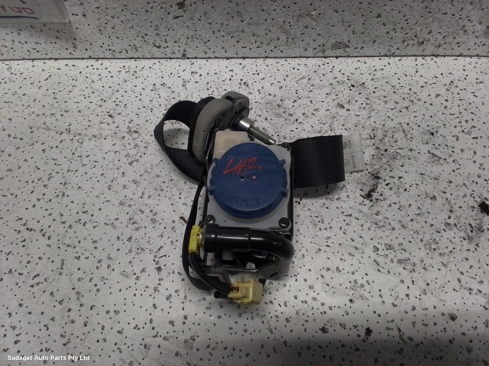 Suzuki Ignis Seatbelt/stalk