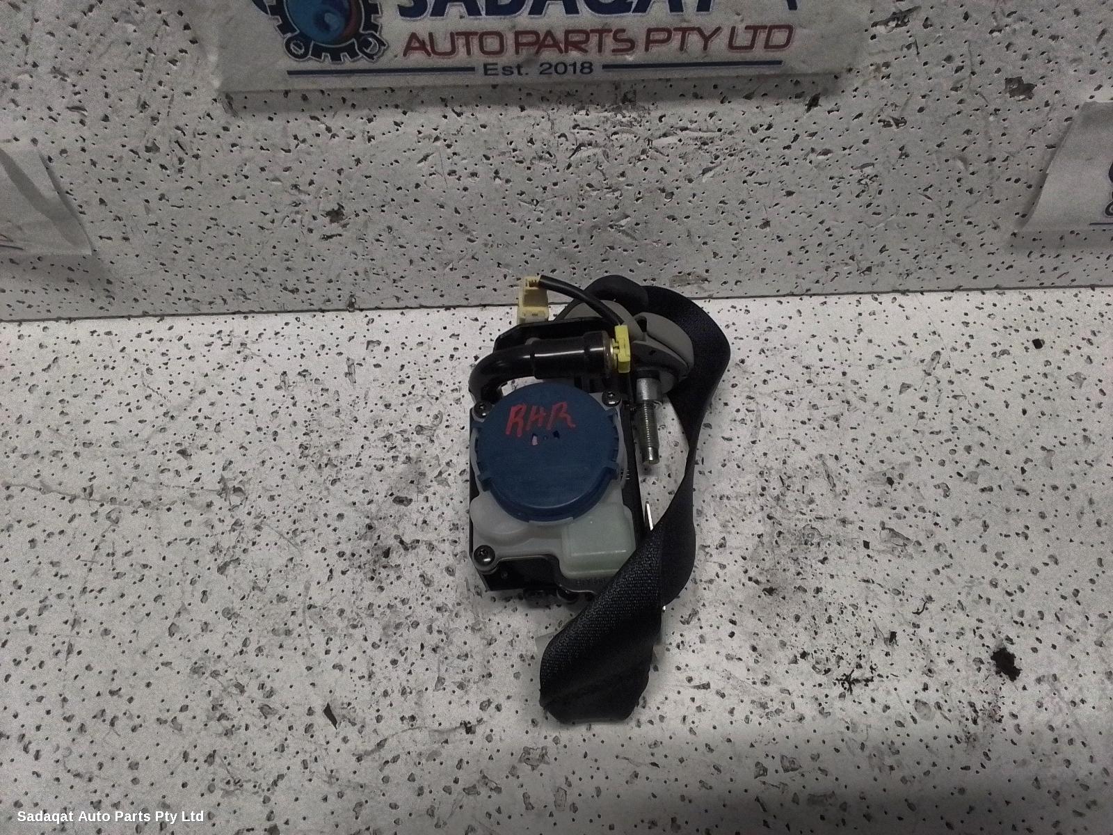 Suzuki Ignis Seatbelt/stalk