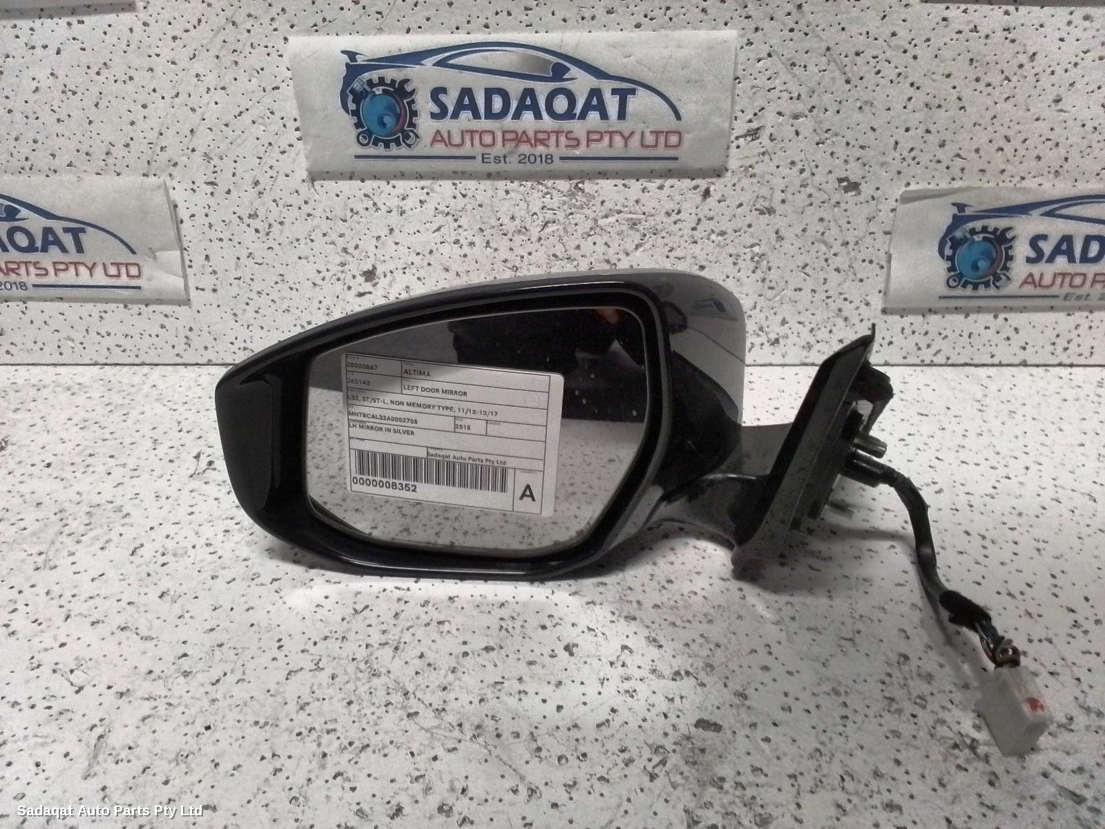 Nissan Altima Left Door Mirror