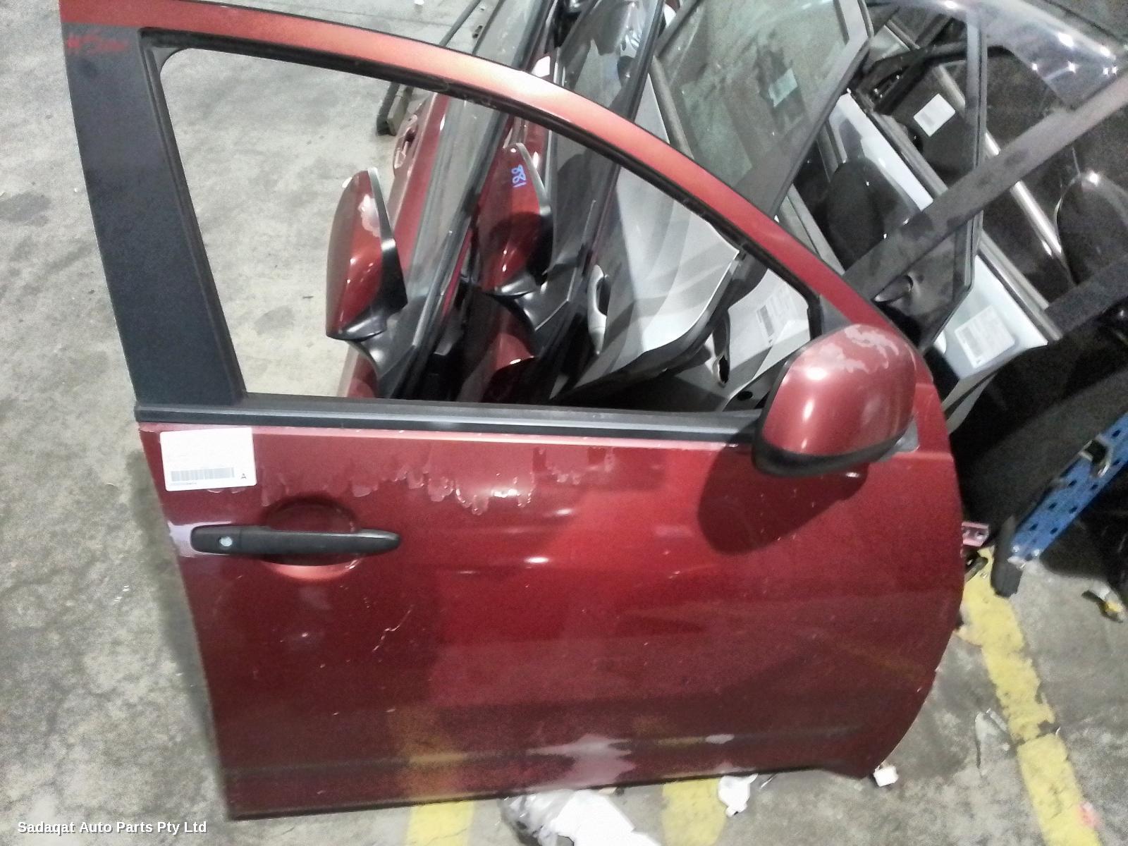 Mitsubishi Outlander Right Front Door