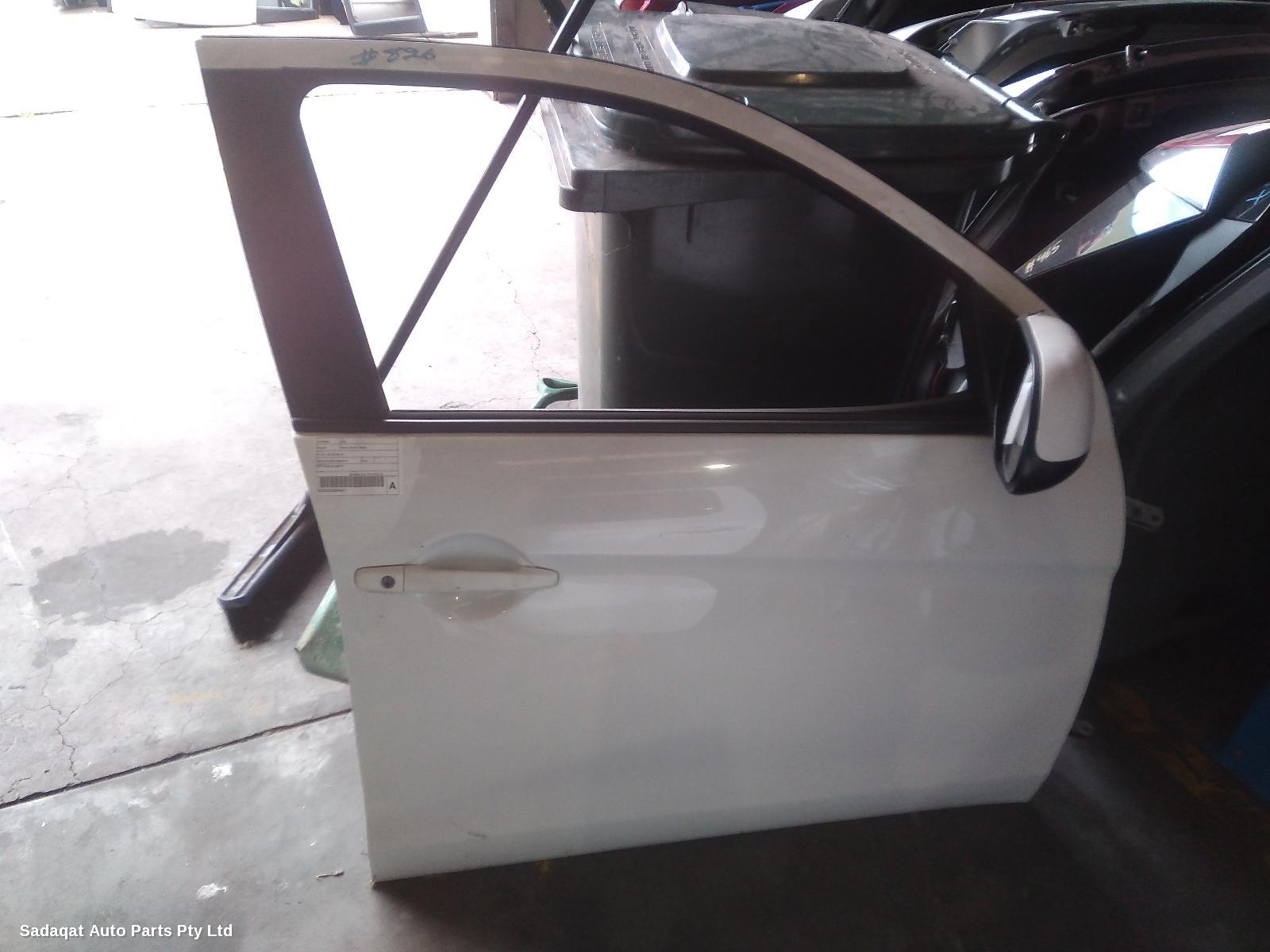 Mitsubishi Asx Right Front Door