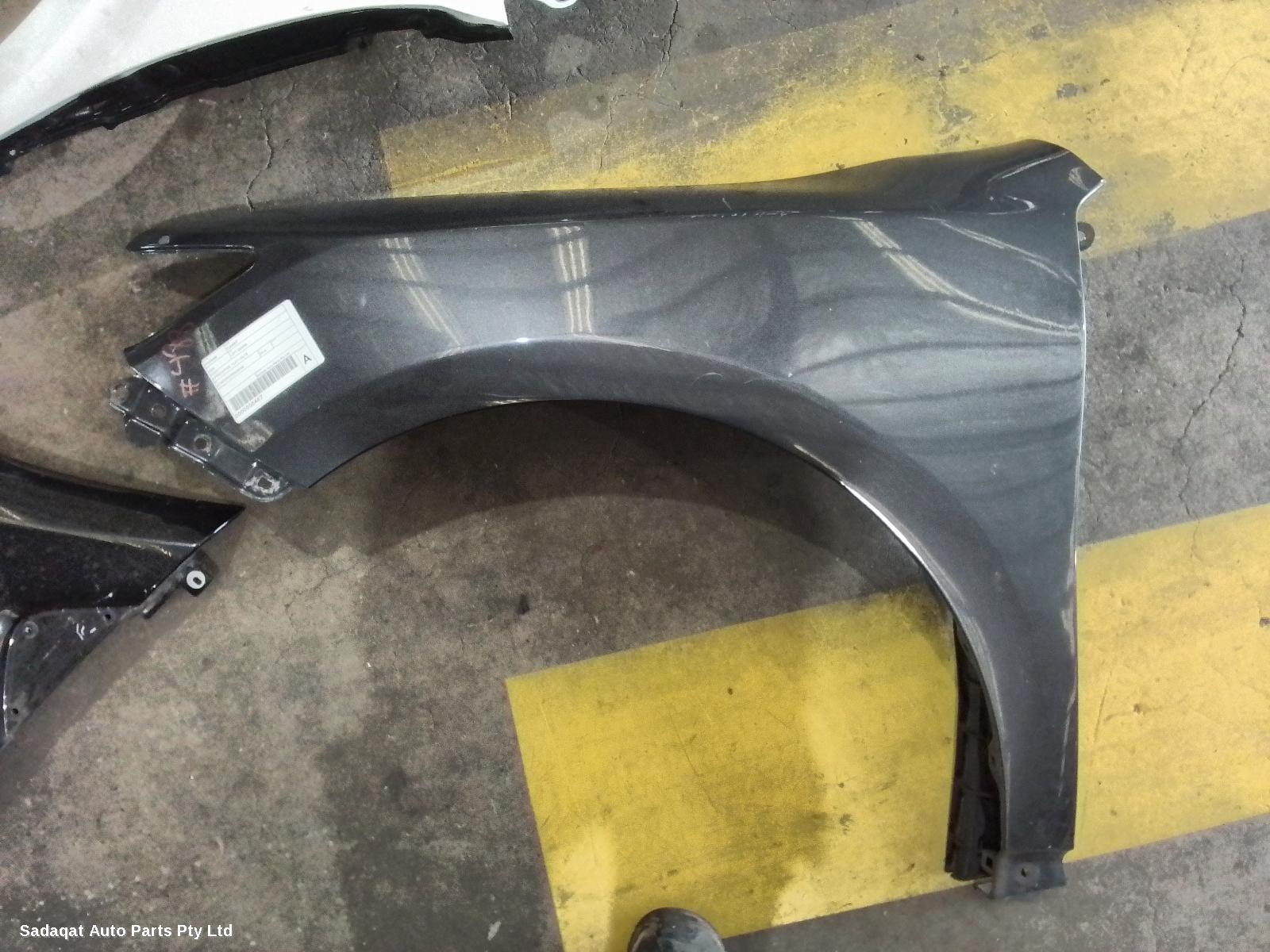 Toyota Camry Left Guard