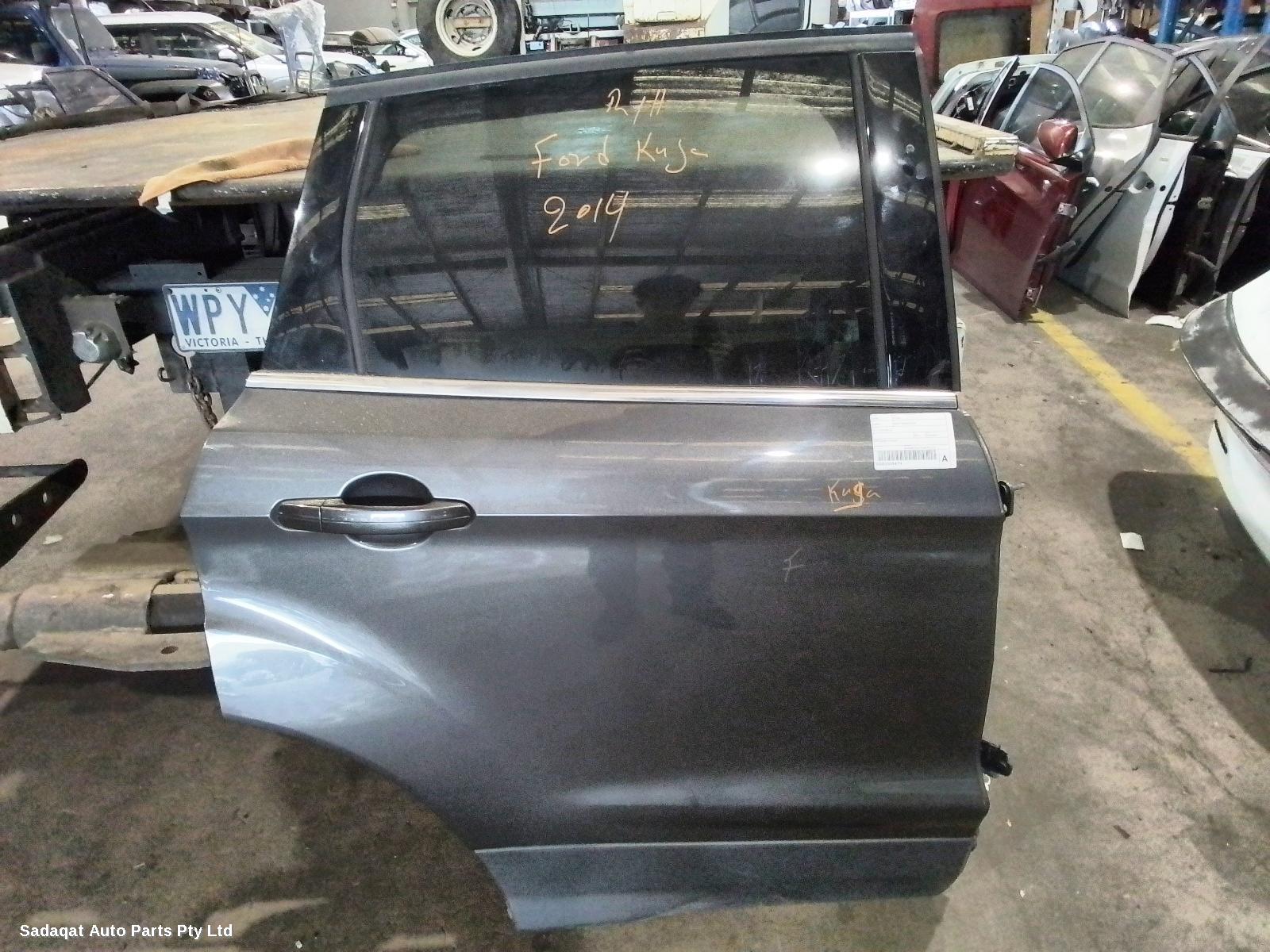 Ford Kuga Right_rear_door_sliding