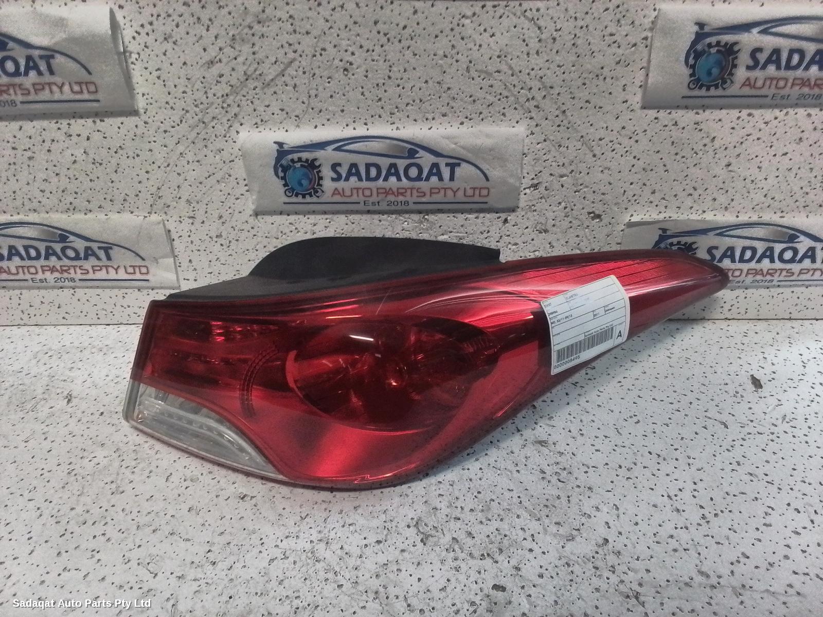 Hyundai Elantra Right Taillight