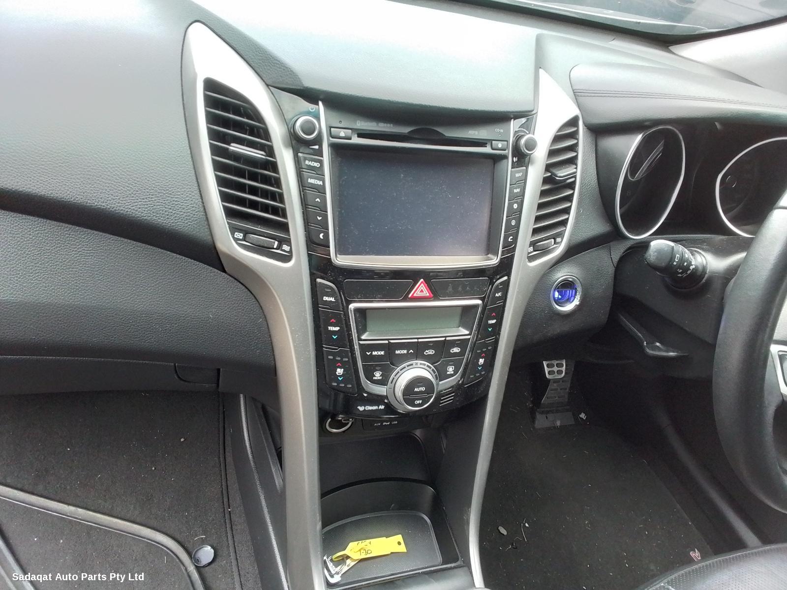 Hyundai I30 Right Door Mirror