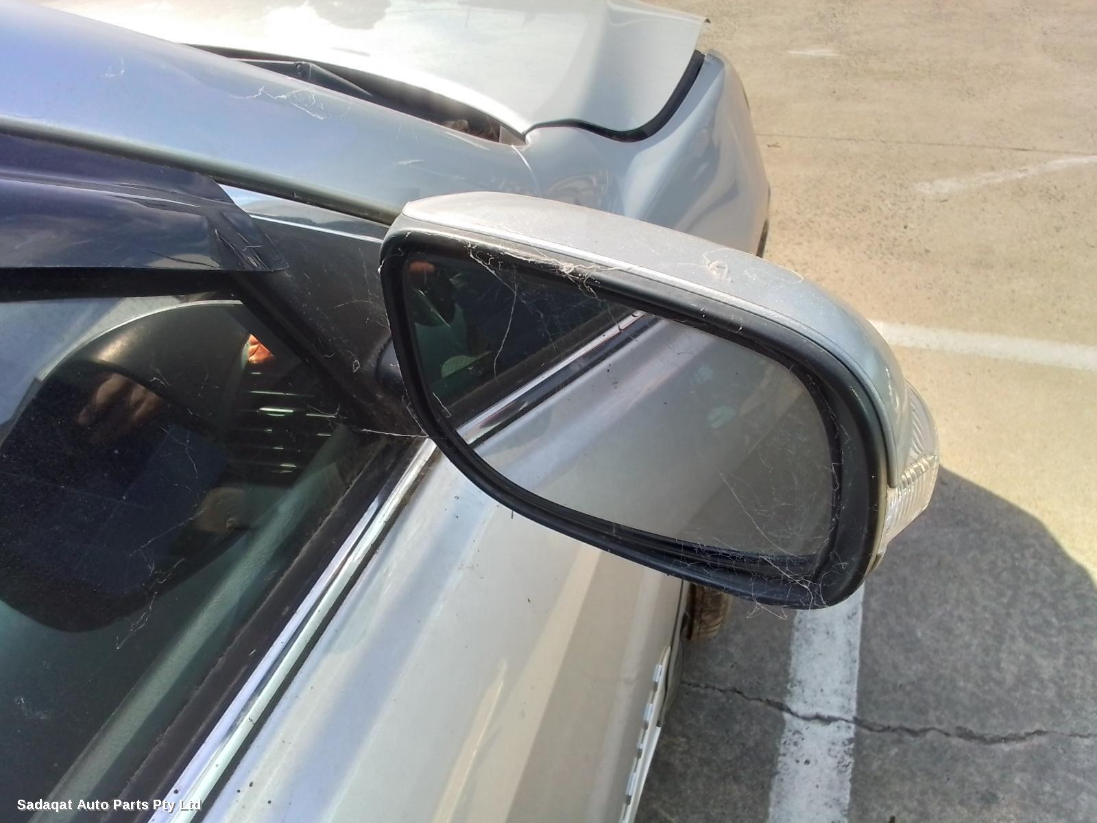 Toyota Aurion Left Taillight