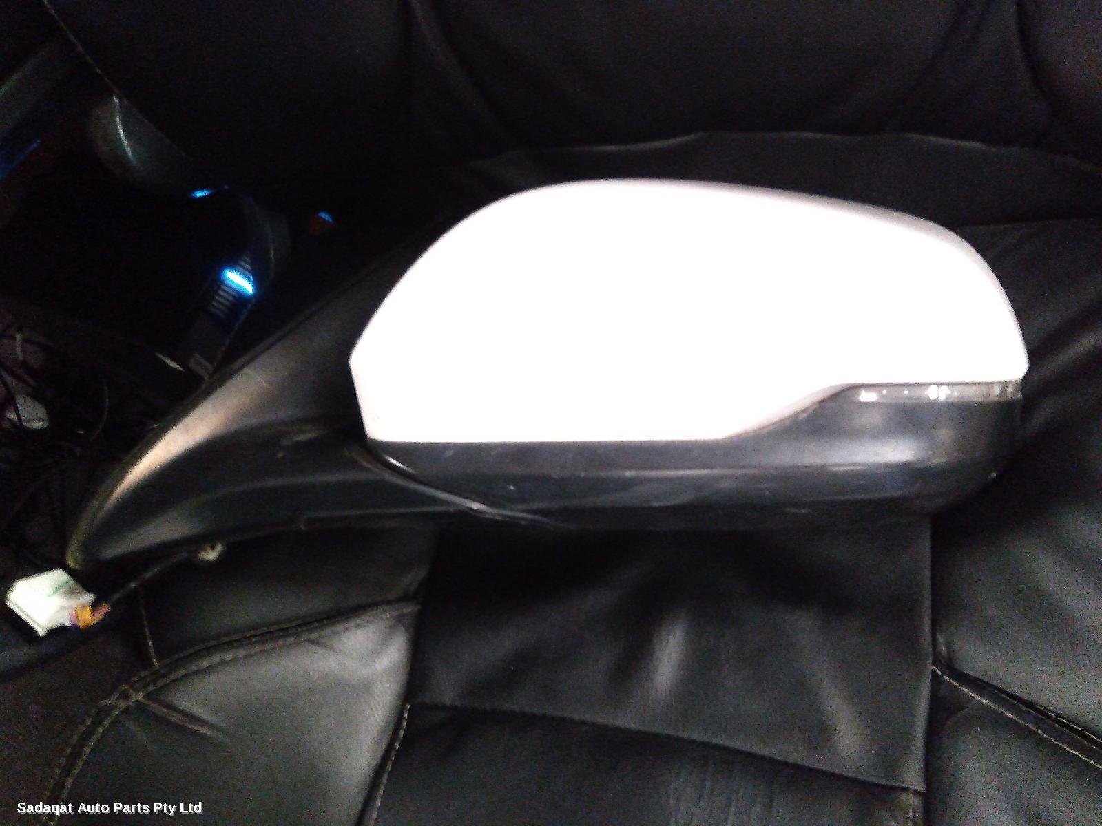 Honda Hrv Left Door Mirror