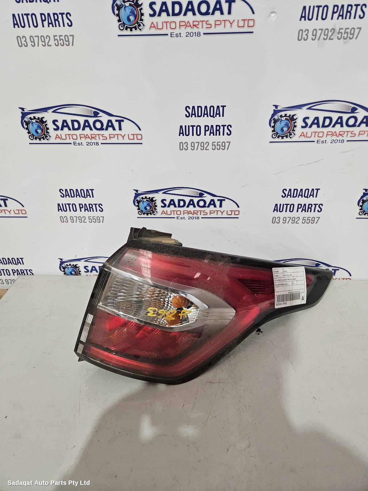 Ford Escape Right Taillight