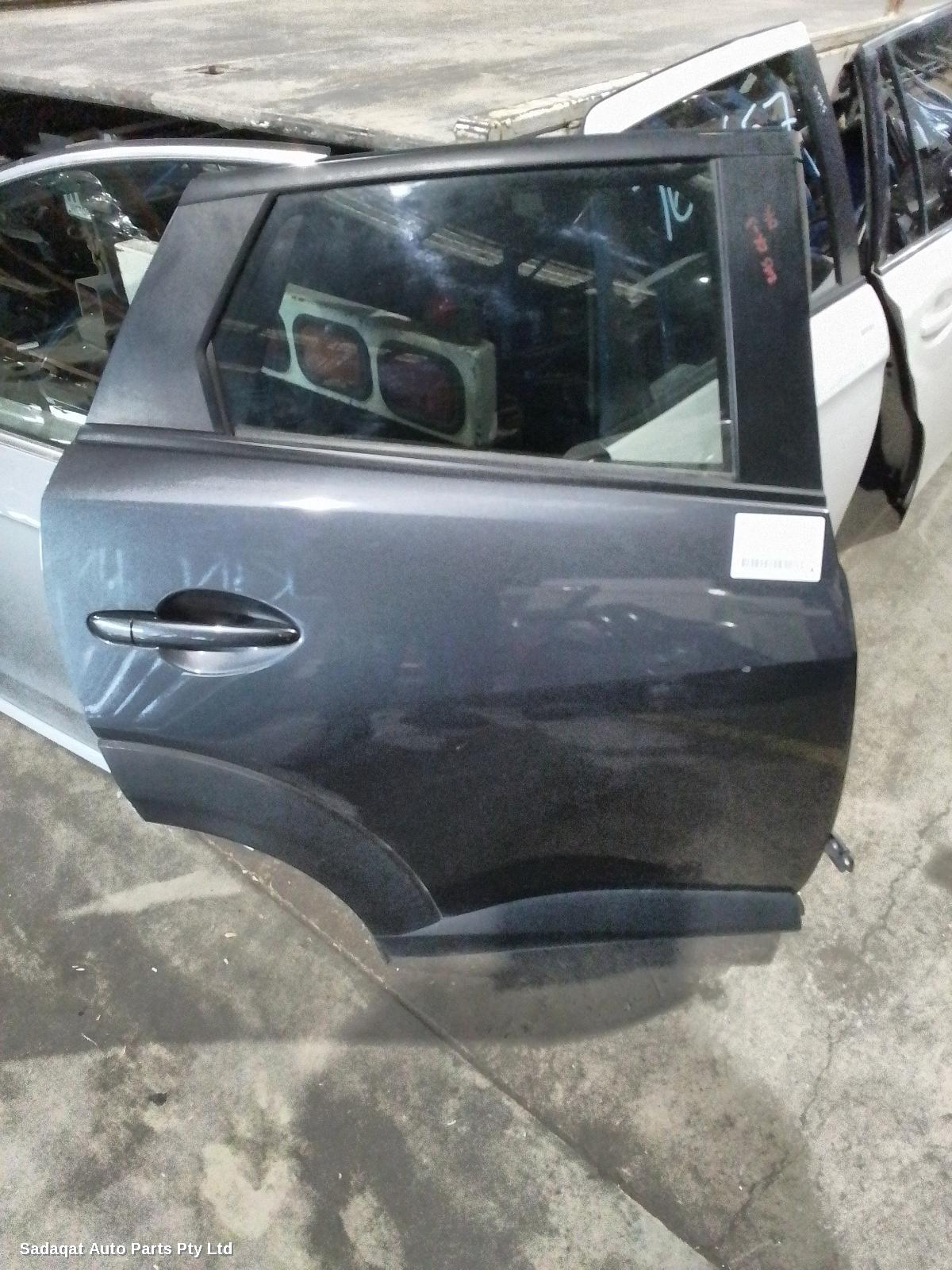Mazda Cx3 Right_rear_door_sliding