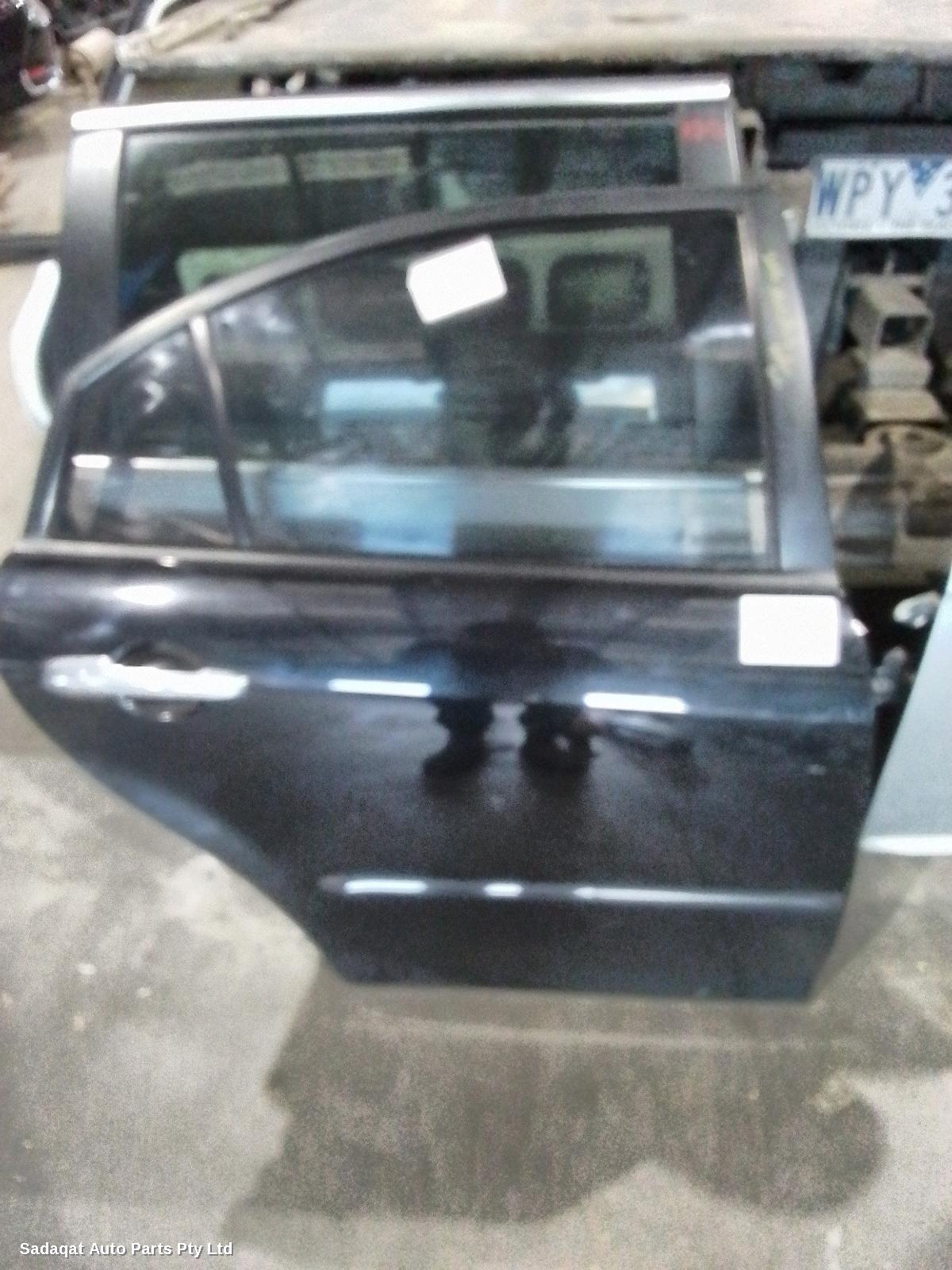 Mazda 6 Right_rear_door_sliding