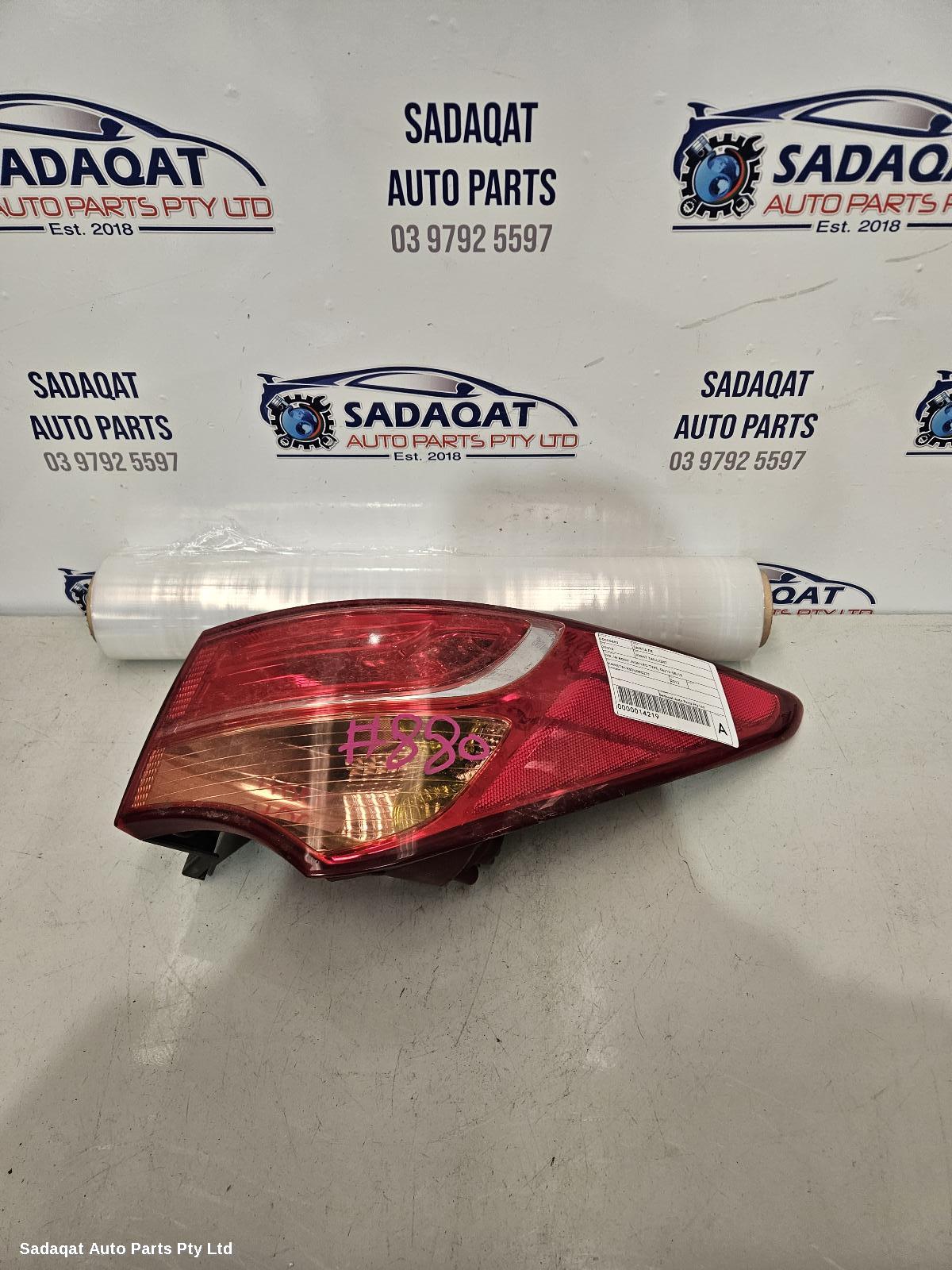 Hyundai Santa Fe Right Taillight