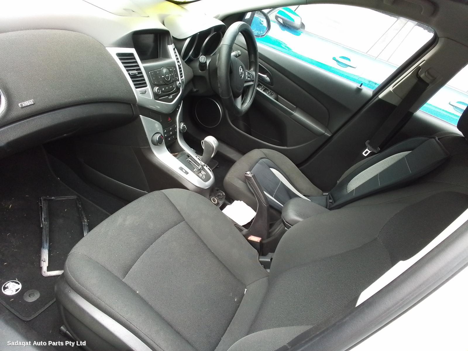 Holden Cruze Right Door Mirror