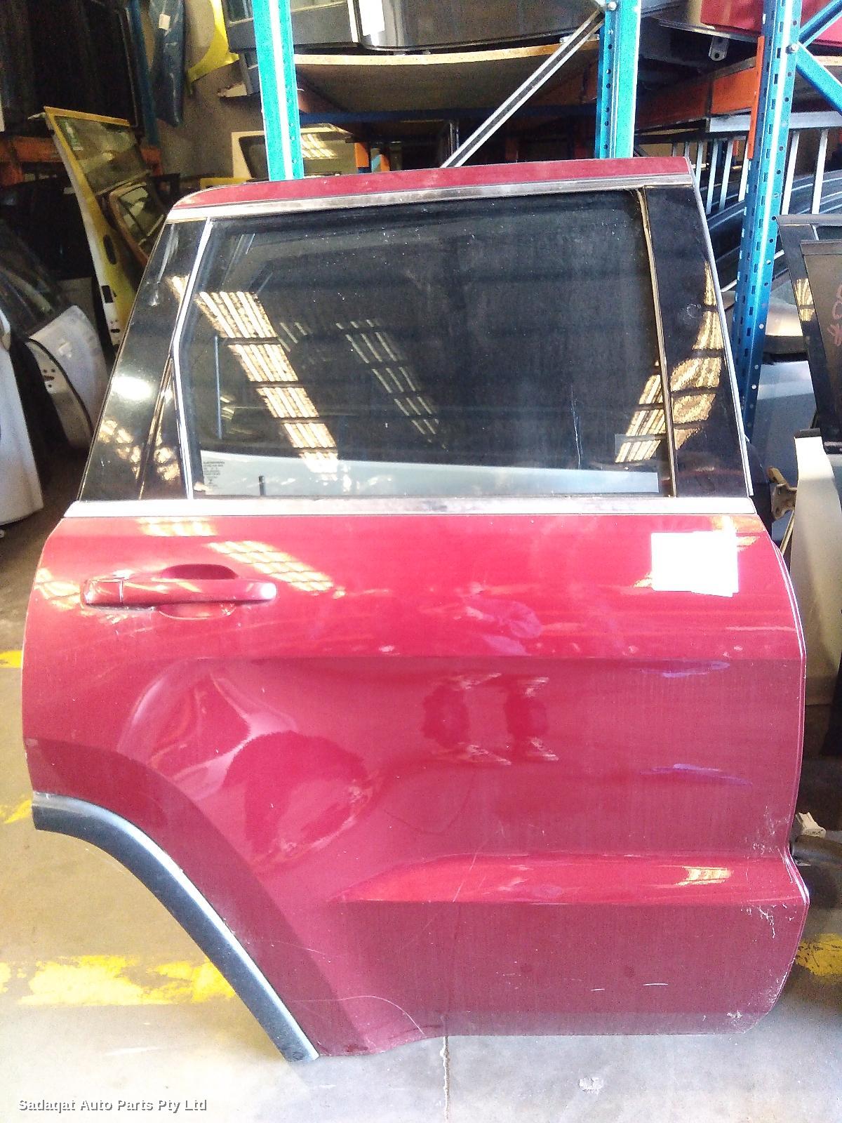 Jeep Grandcherokee Right_rear_door_sliding