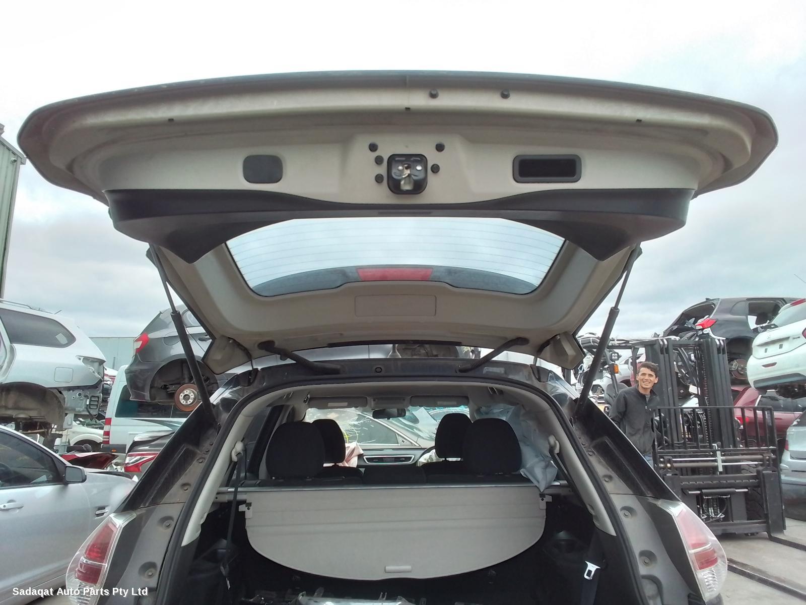 Nissan Xtrail Right Front Door