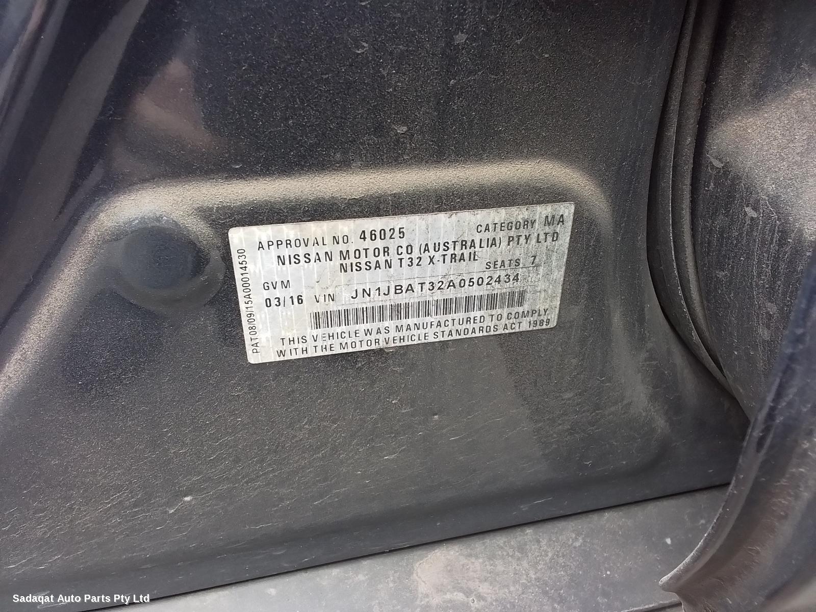 Nissan Xtrail Right Front Door