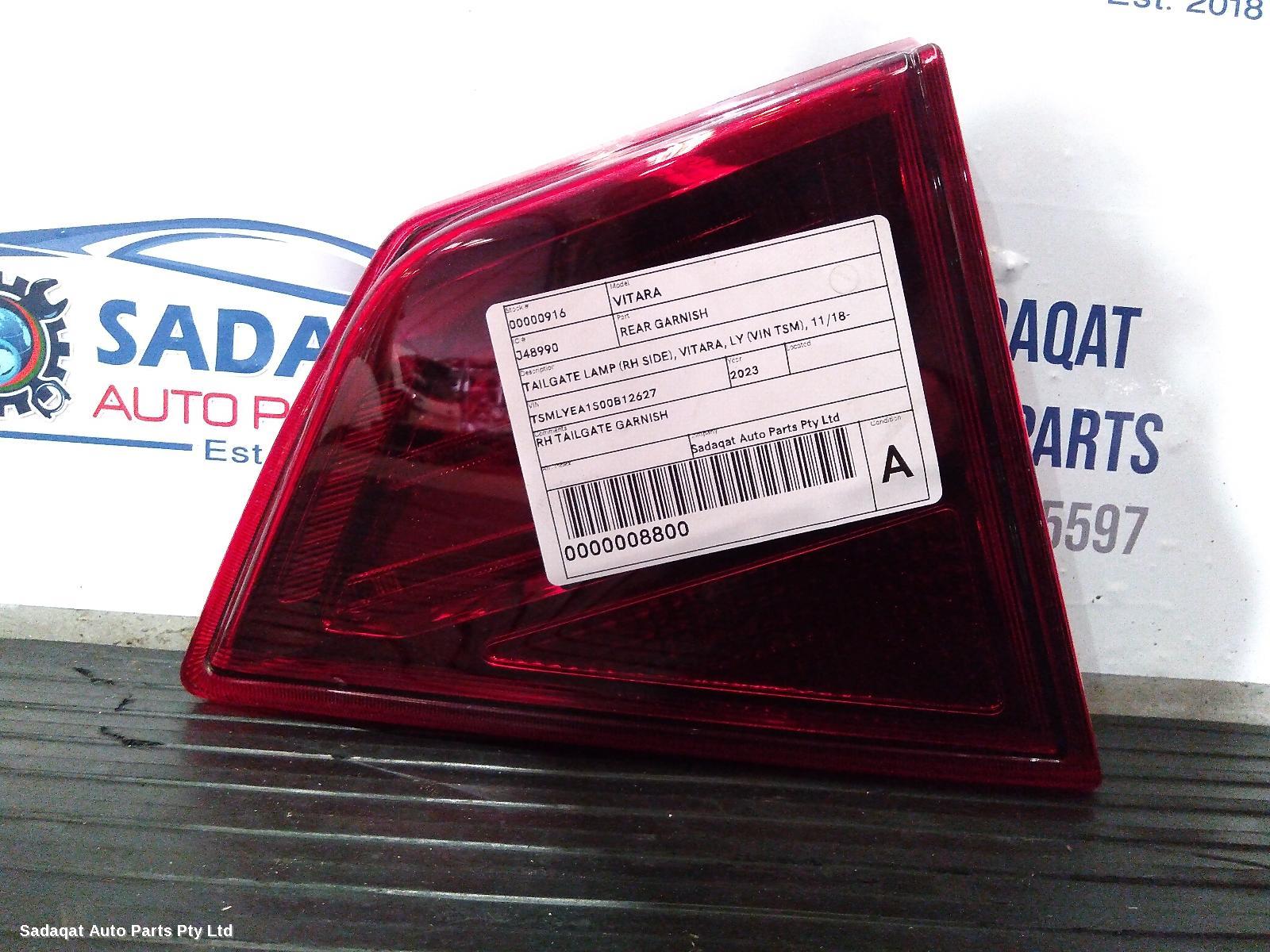 Suzuki Vitara Rear Garnish