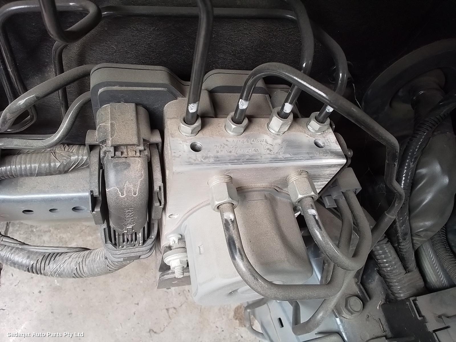 Nissan Xtrail Right Front Door