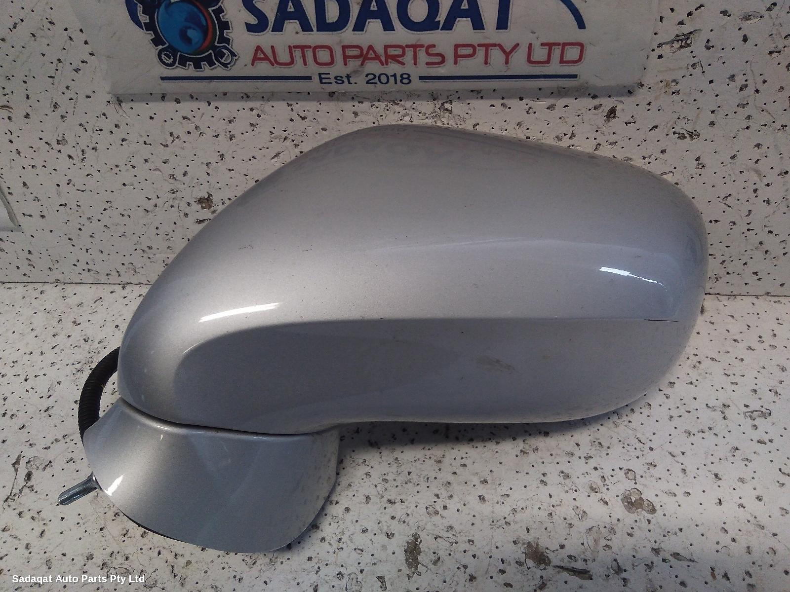 Lexus Is250/is250c Left Door Mirror