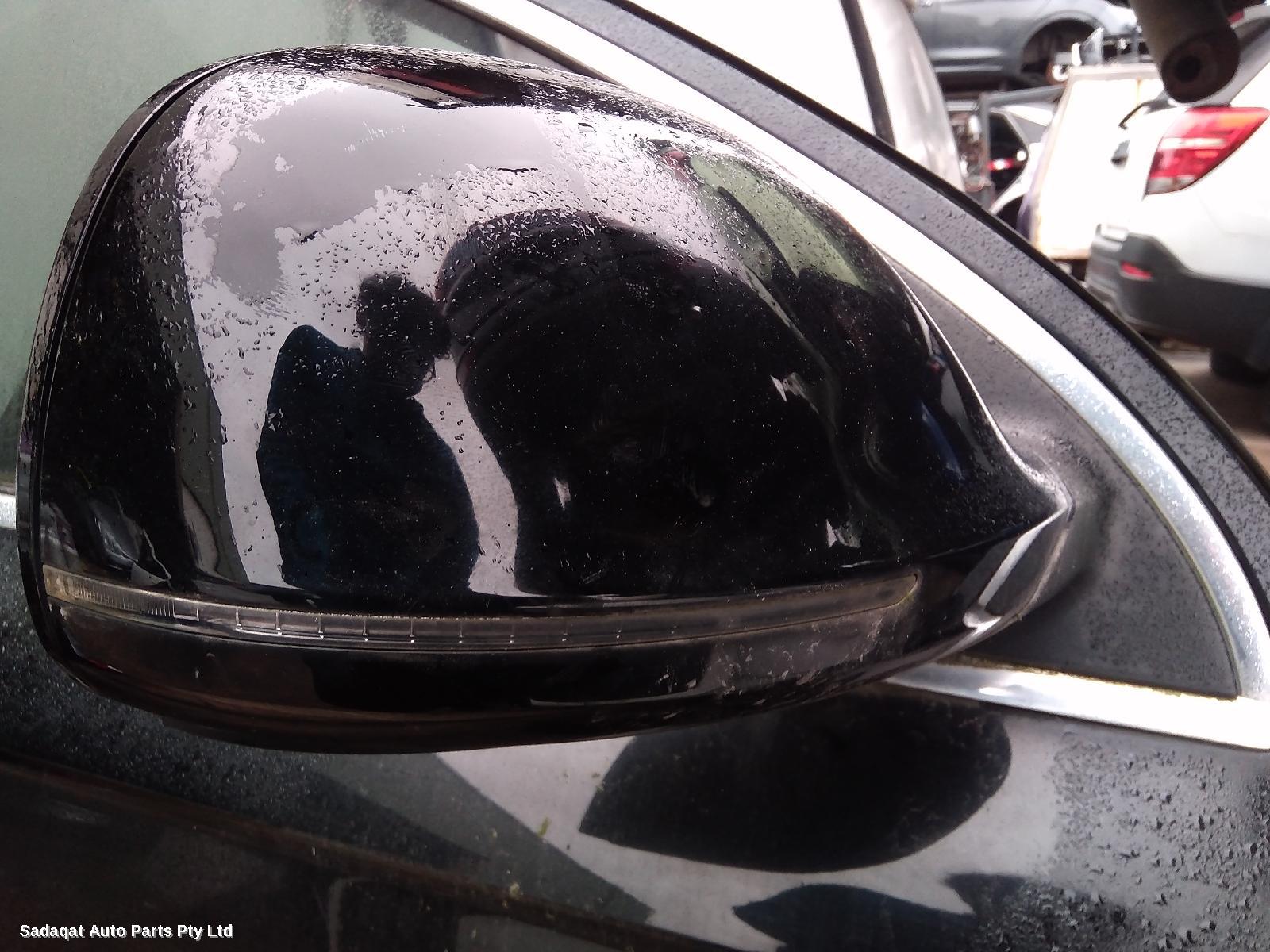 Audi Q7 Right Door Mirror
