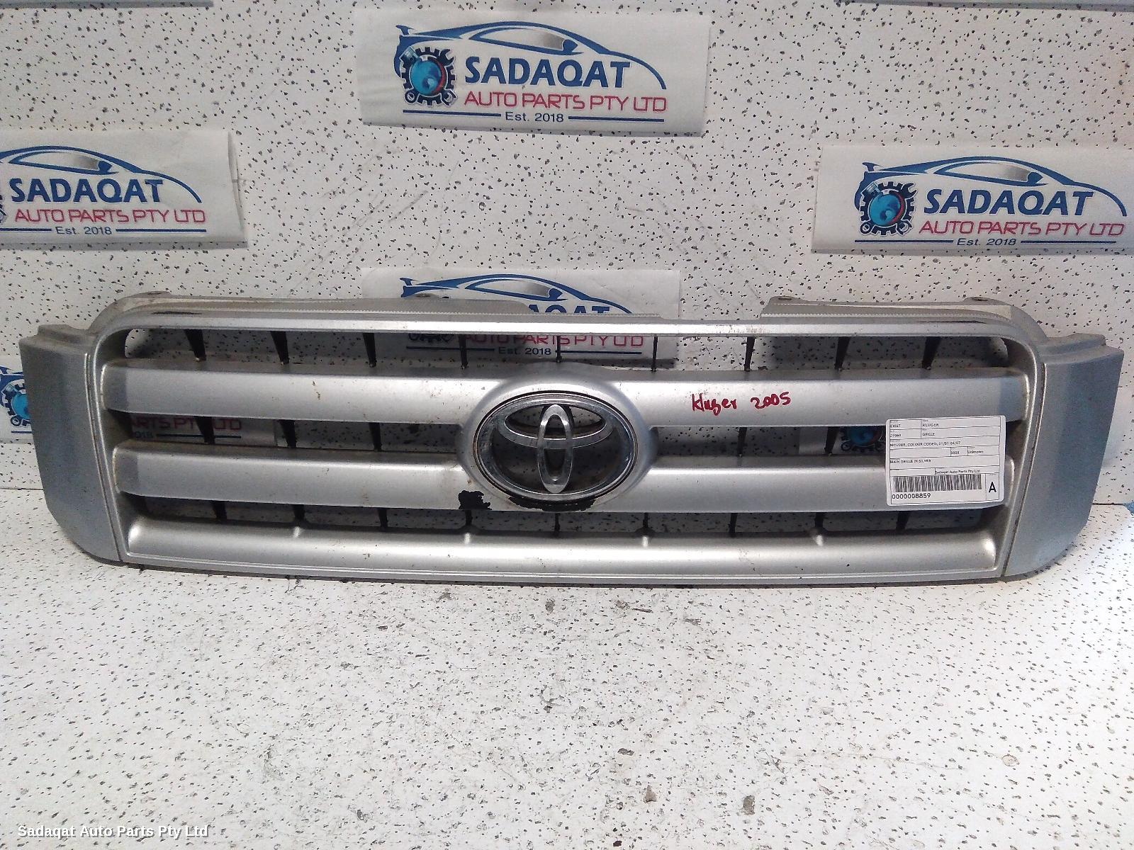 Toyota Kluger Grille