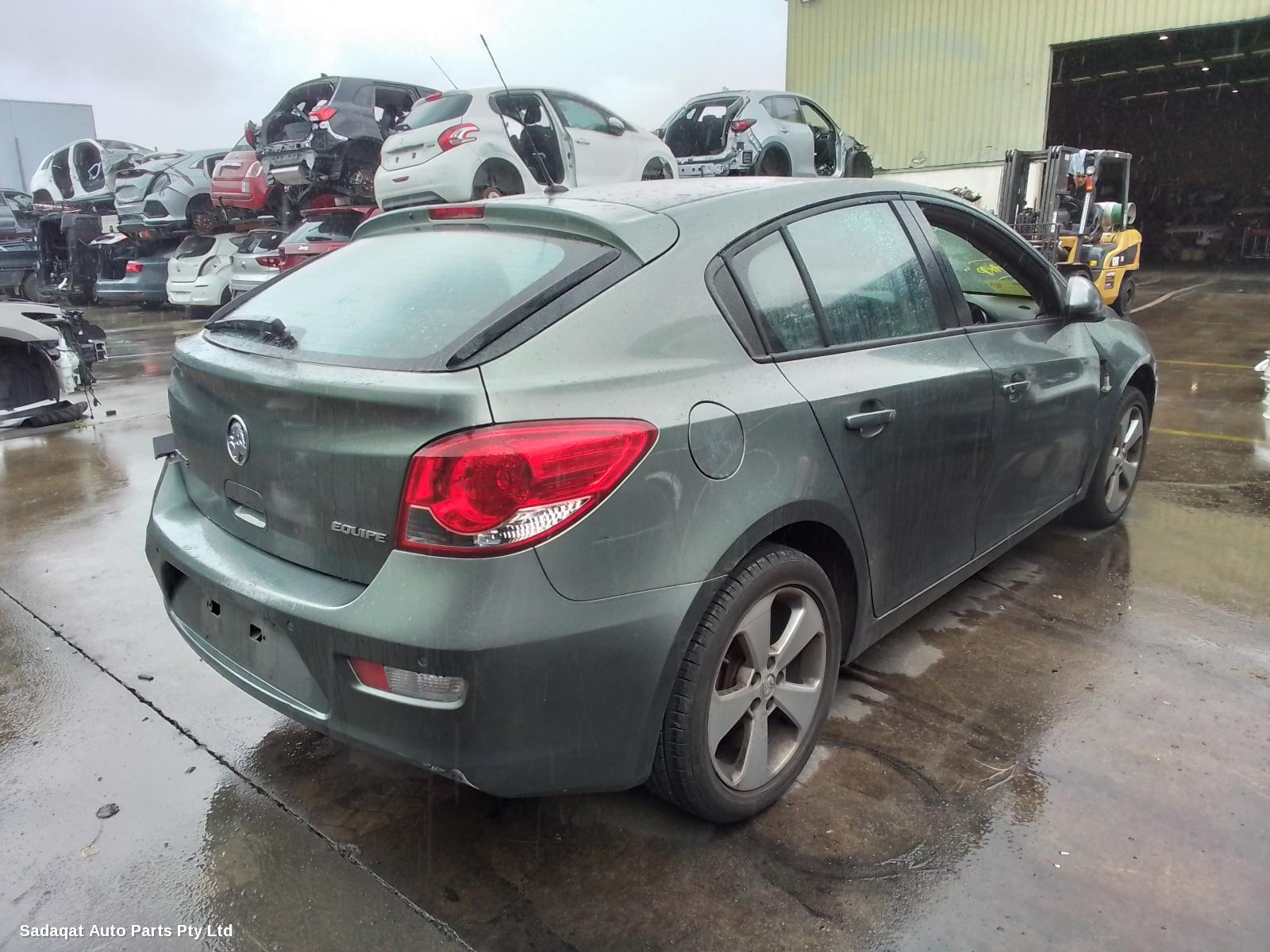 Holden Cruze Right Headlamp
