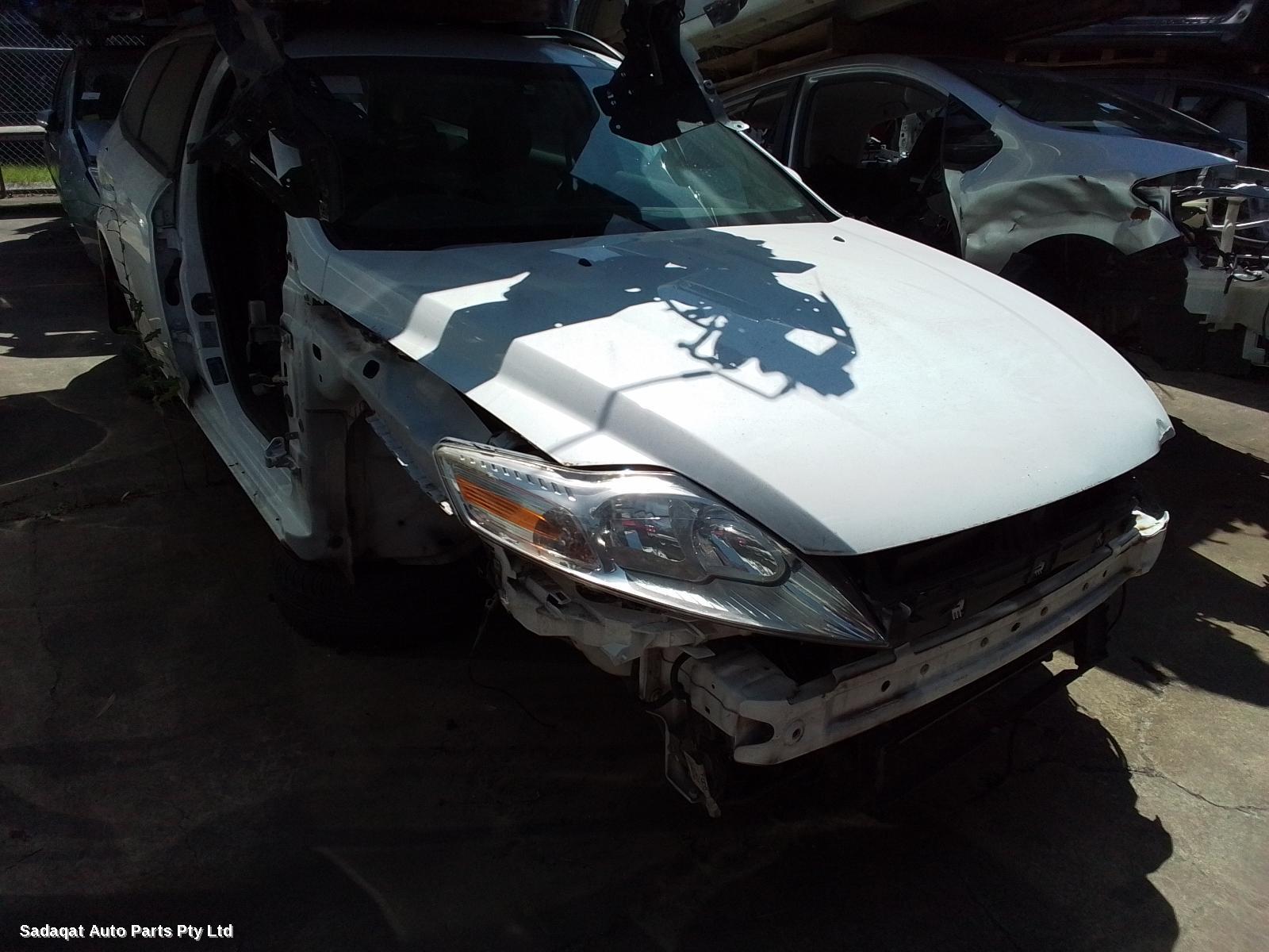 Ford Mondeo Left Taillight