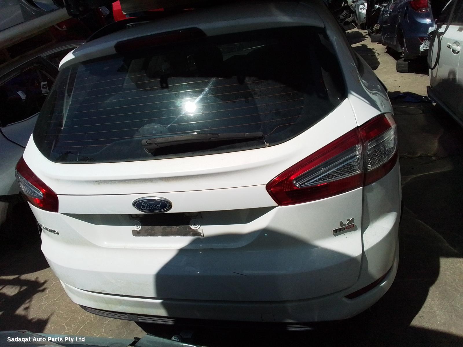 Ford Mondeo Left Taillight