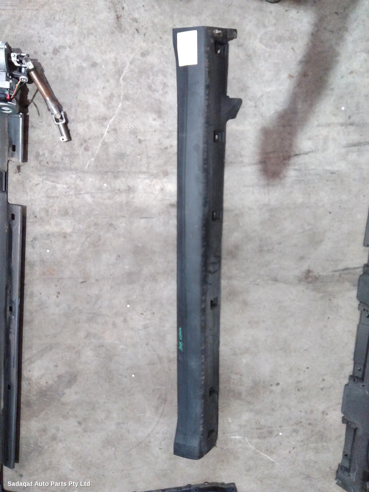 Suzuki Vitara Side Step/skirt