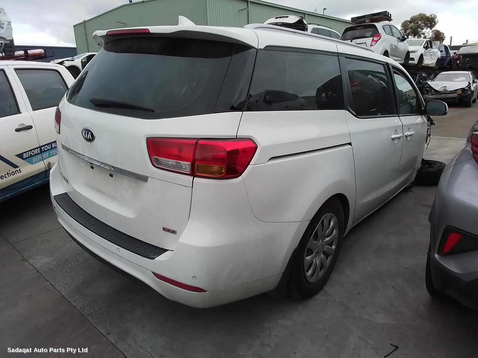 Kia Carnival/grand Carnival Right_rear_door_sliding