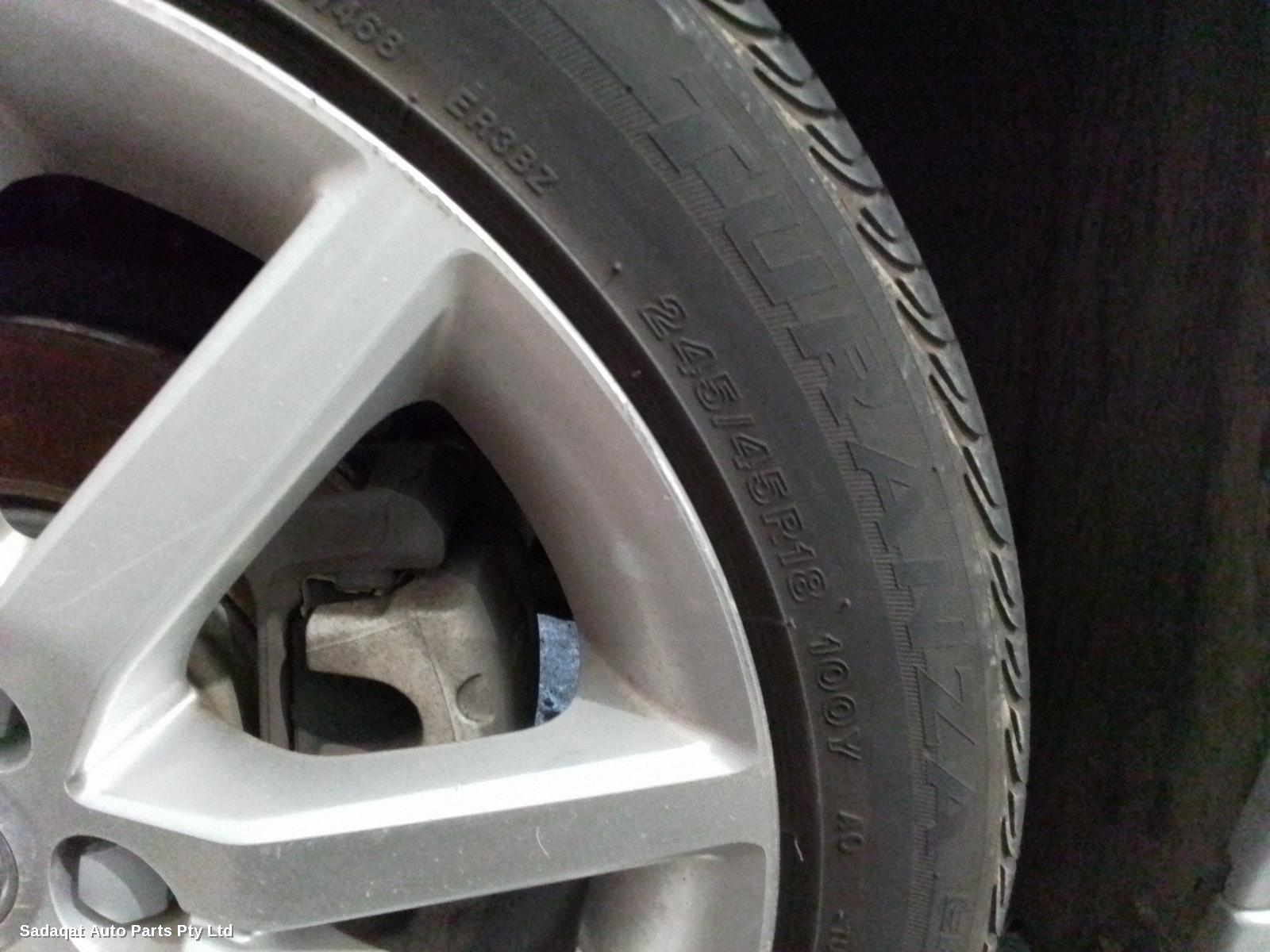 Holden Commodore Left Taillight