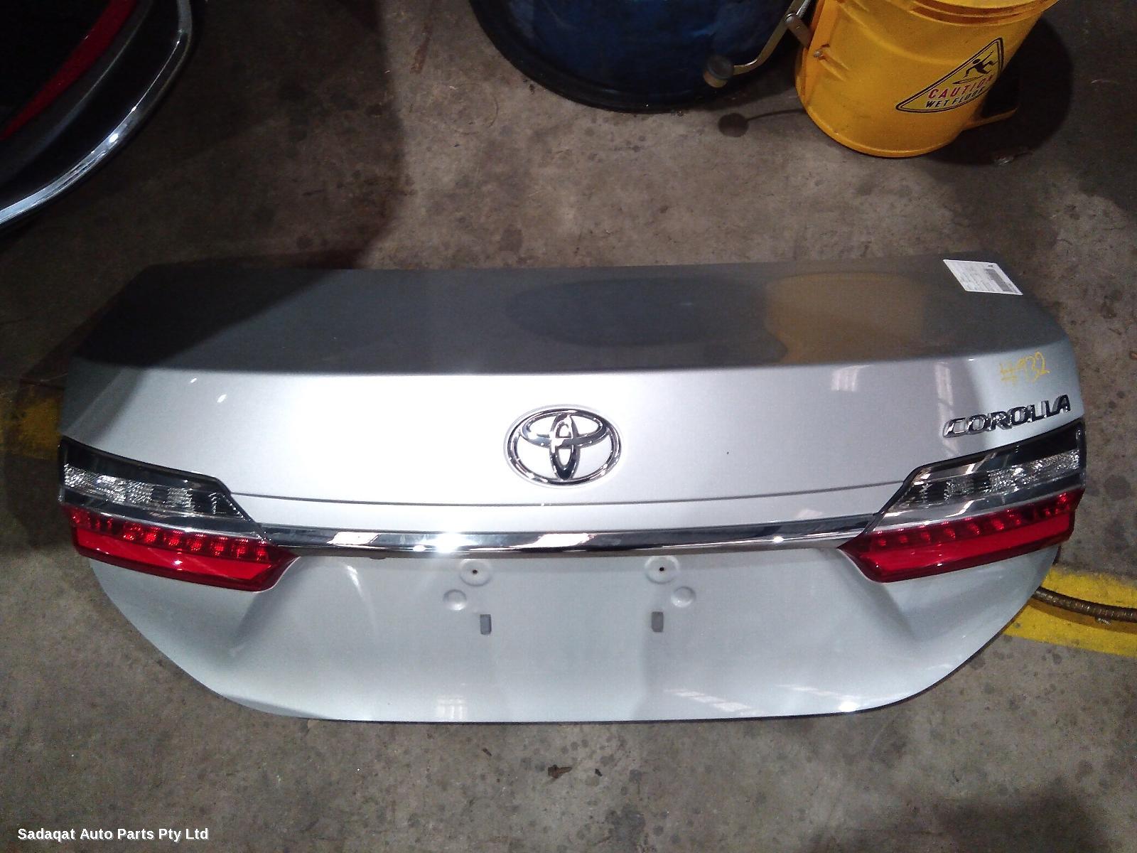 Toyota Corolla Bootlid/tailgate