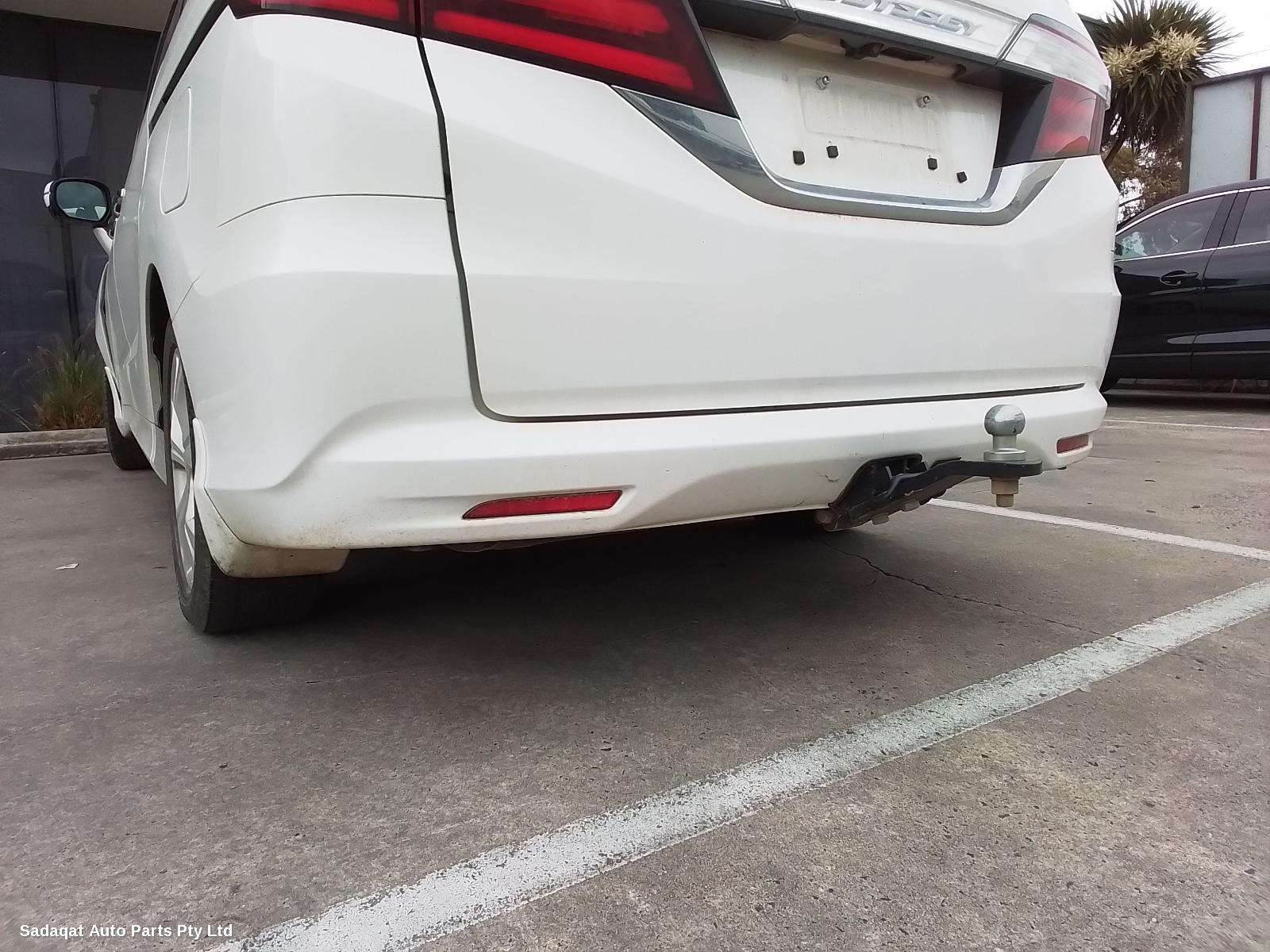 Honda Odyssey Left Front Door Window