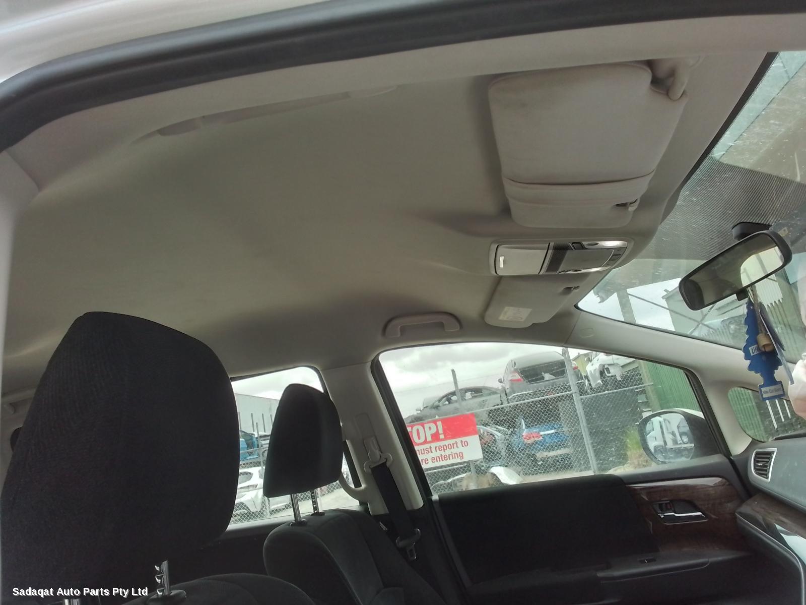 Honda Odyssey Left Front Door Window