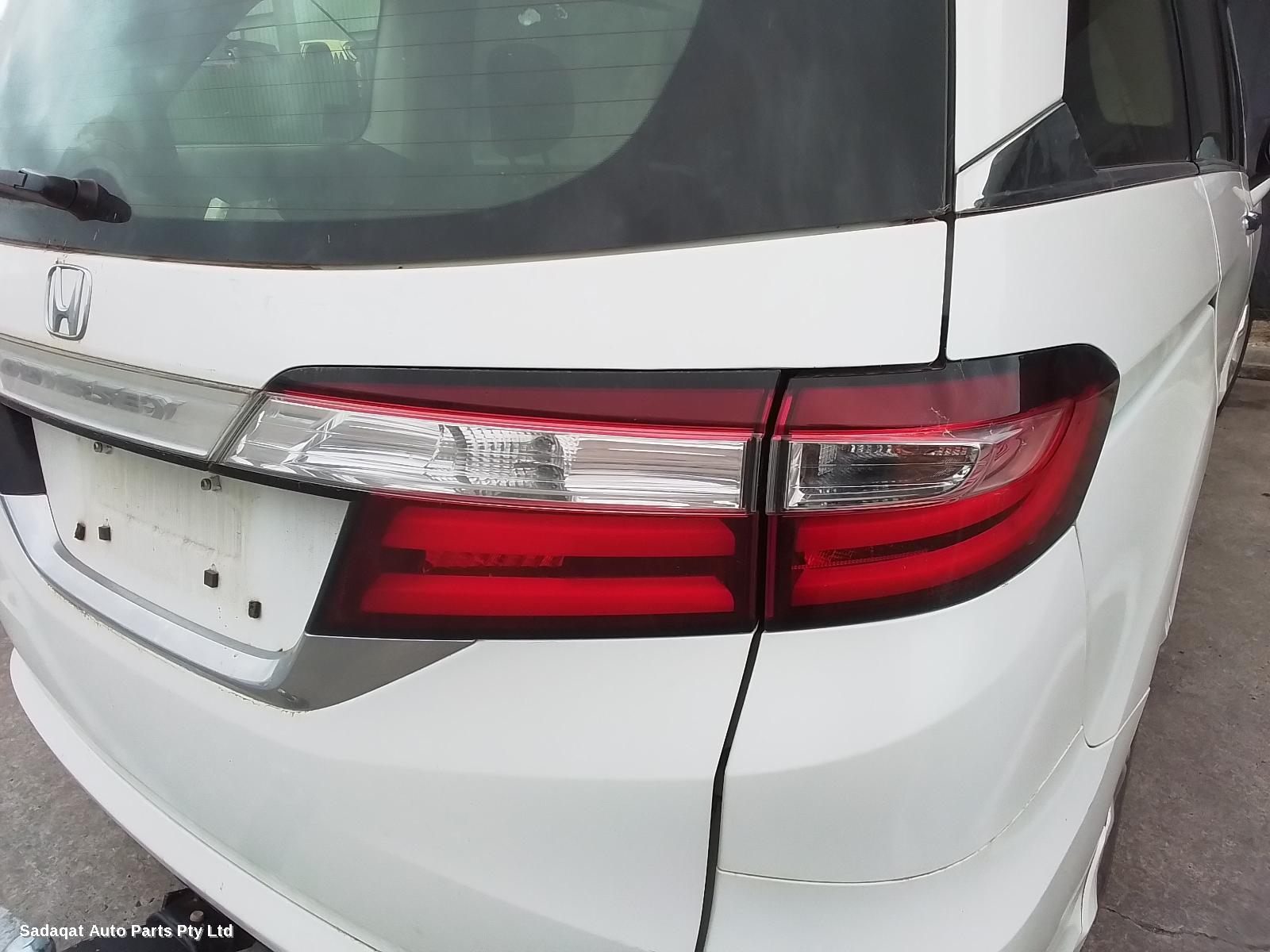 Honda Odyssey Left Front Door Window