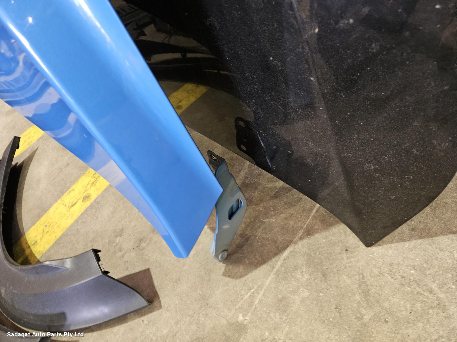 Hyundai Accent Bonnet Hinge/strut