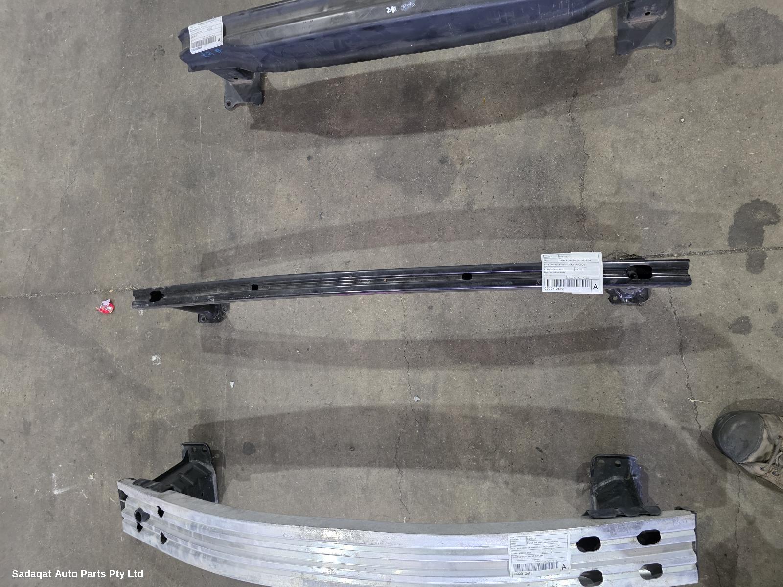 Toyota Corolla F/bar Reinforc/brack