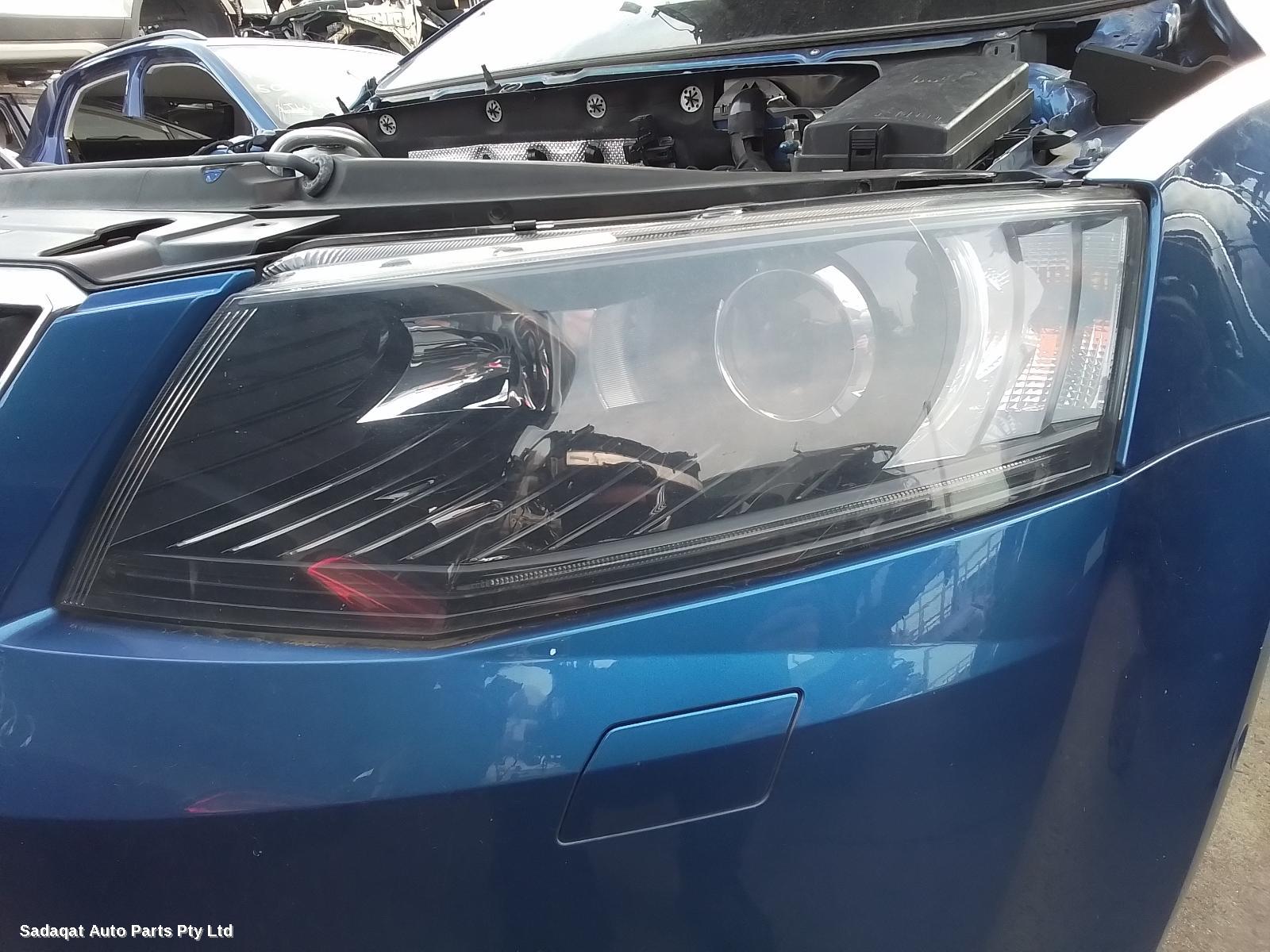 Skoda Octavia Left Headlamp