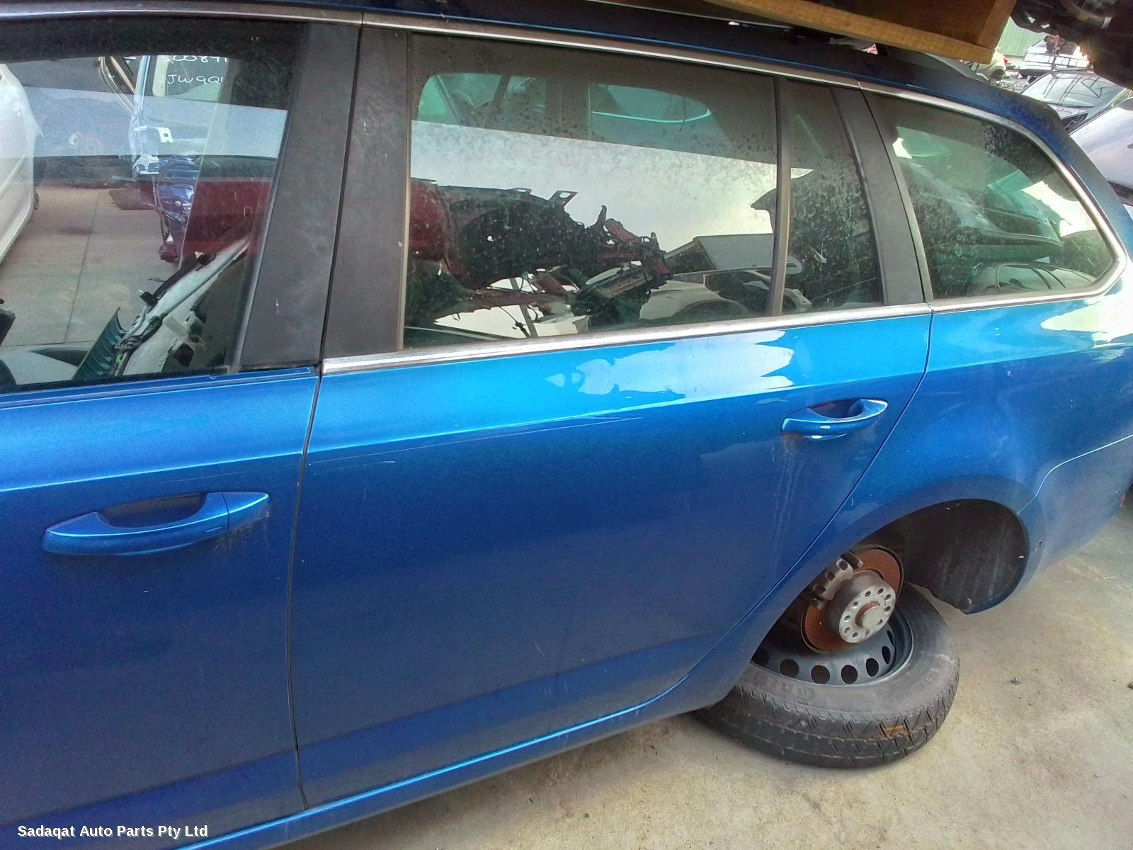 Skoda Octavia Left Headlamp