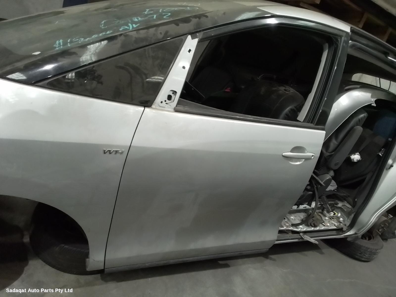 Toyota Tarago Bonnet Lock/support