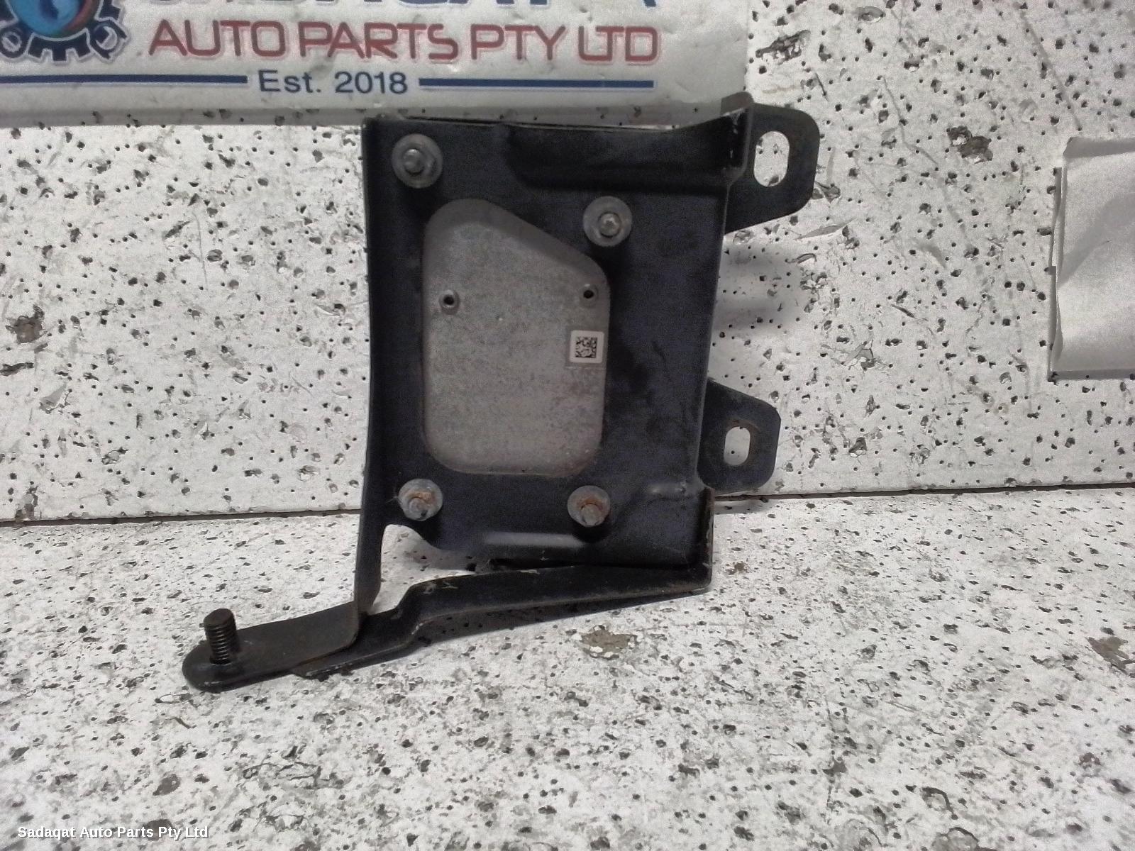 Mitsubishi Outlander Misc Switch/relay