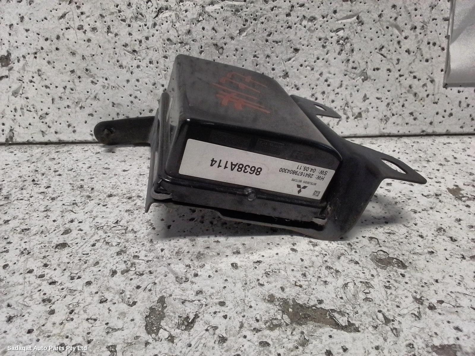 Mitsubishi Outlander Misc Switch/relay